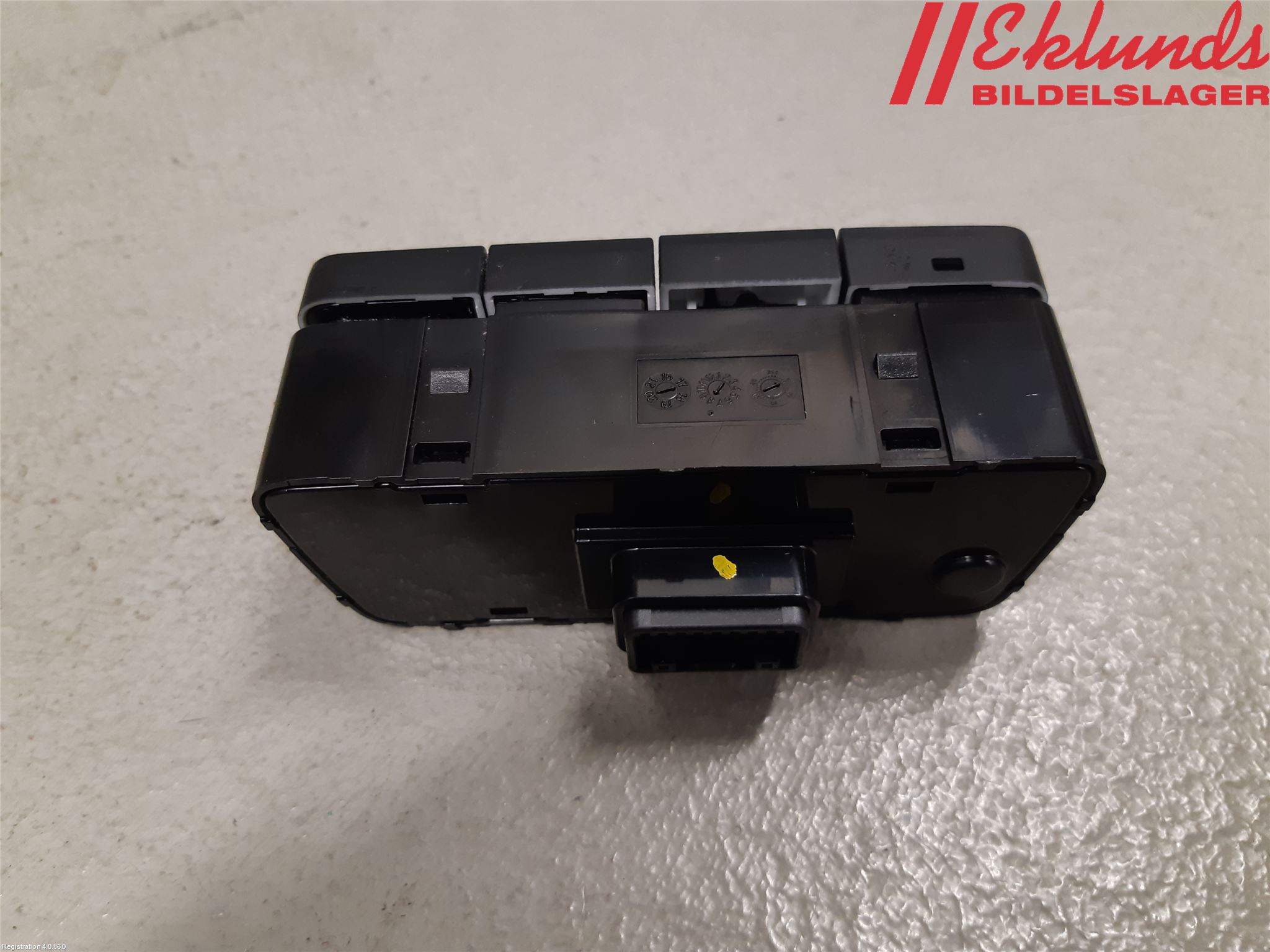 Kia STONIC 18->> Strömställare Multifunktion