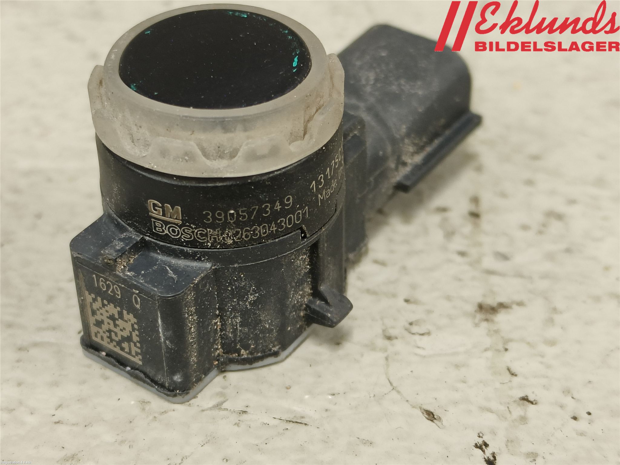 Opel INSIGNIA 17- Parkeringshjälp Frontsensor