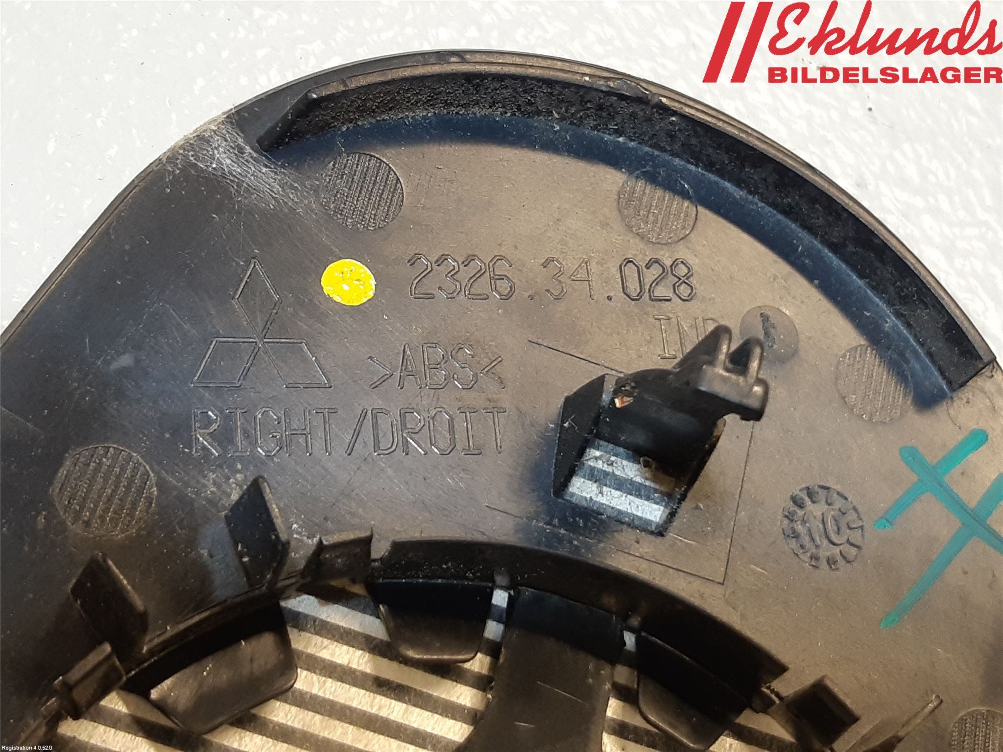 Mitsubishi COLT 09-13 Spegelglas Hö