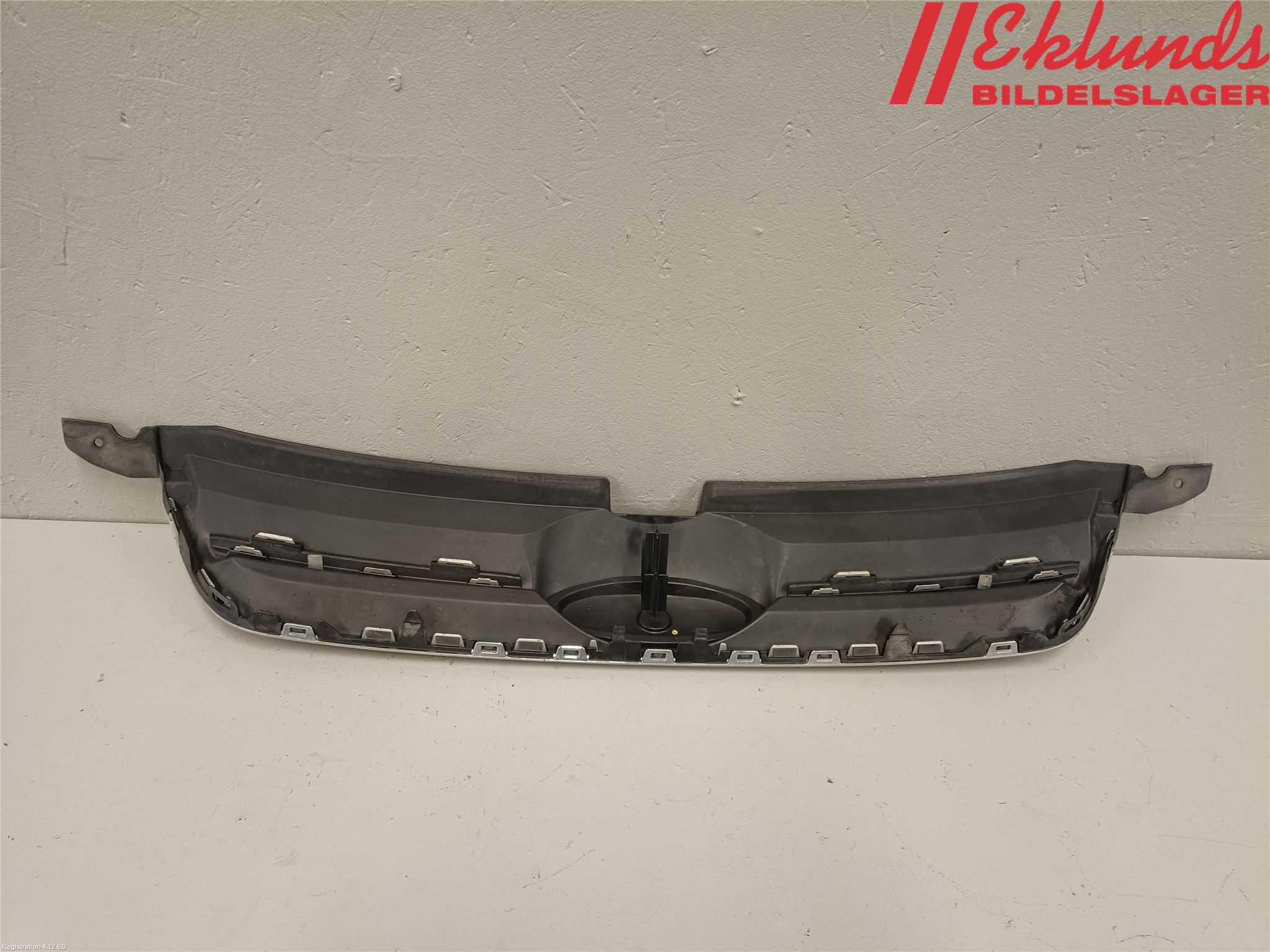 Ford C-MAX II  11-14 Grill Komp