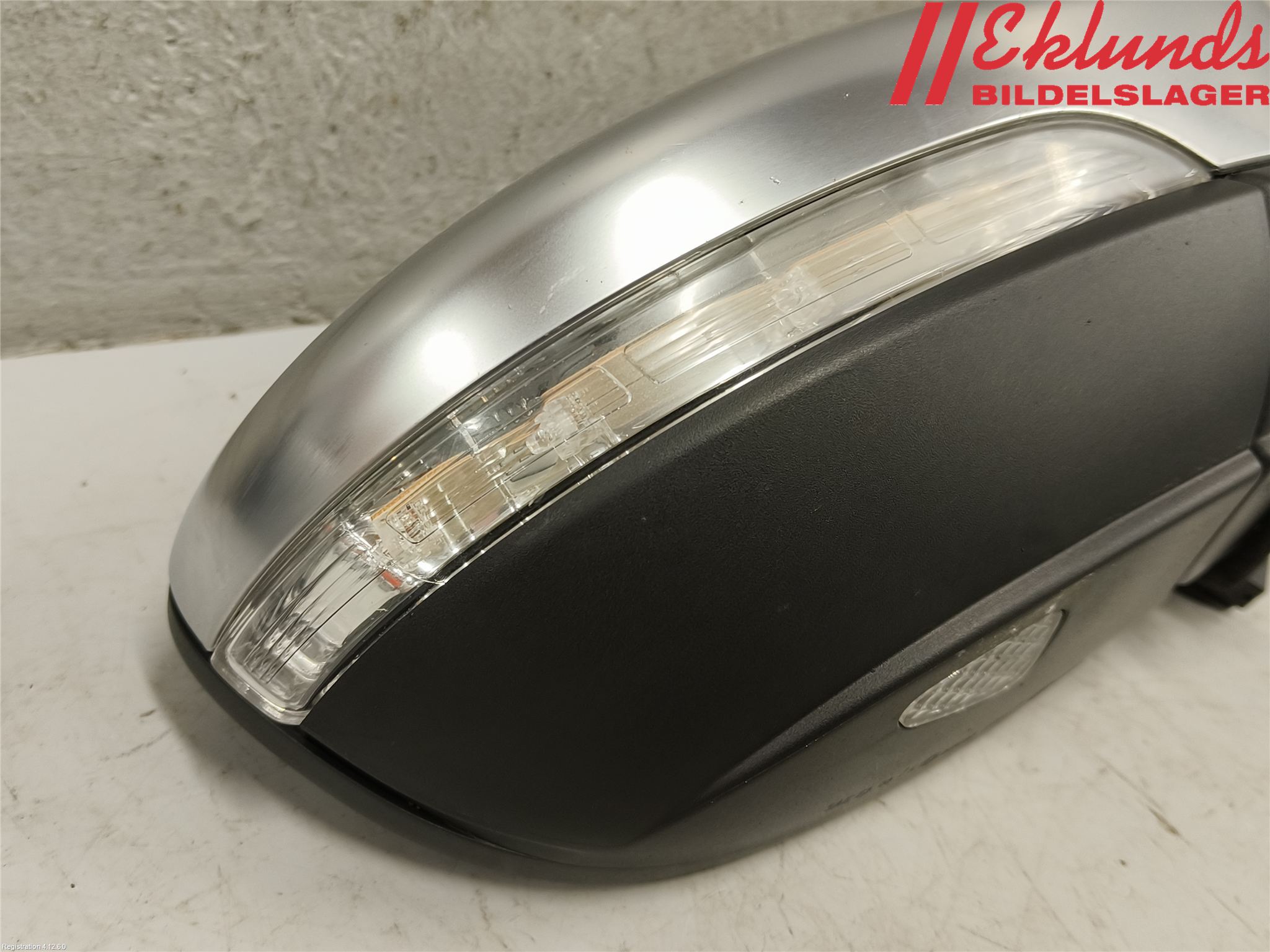 Volkswagen VW PASSAT 11-14 Spegel Yttre El Hö