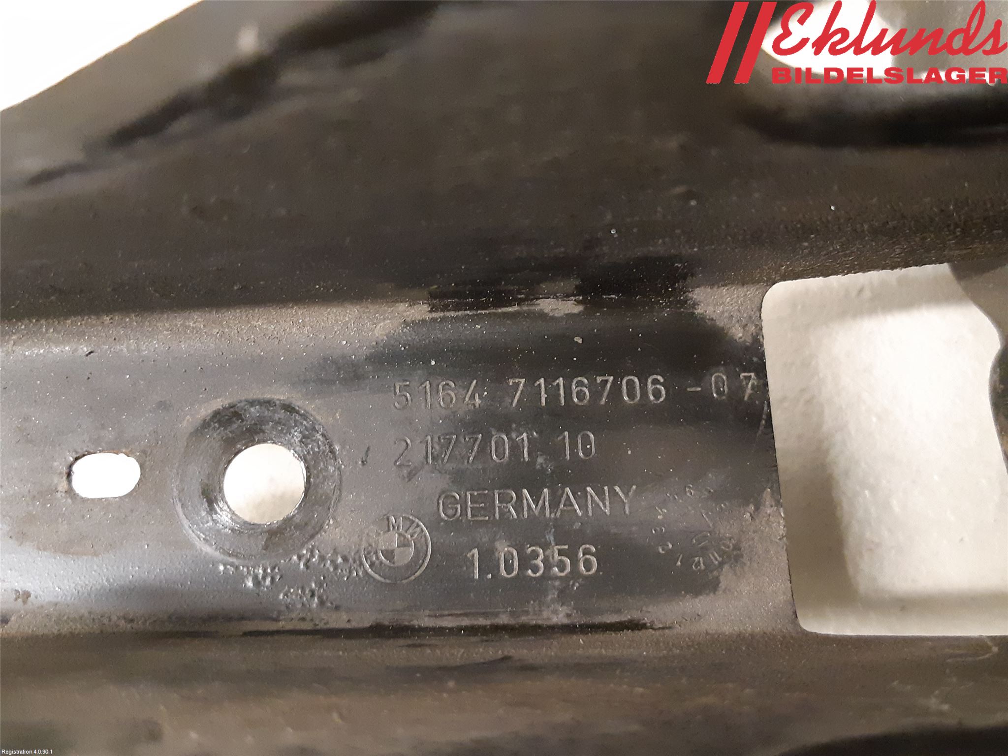 BMW 3 E90/91 SED/TOU 05-12 Frontplåt