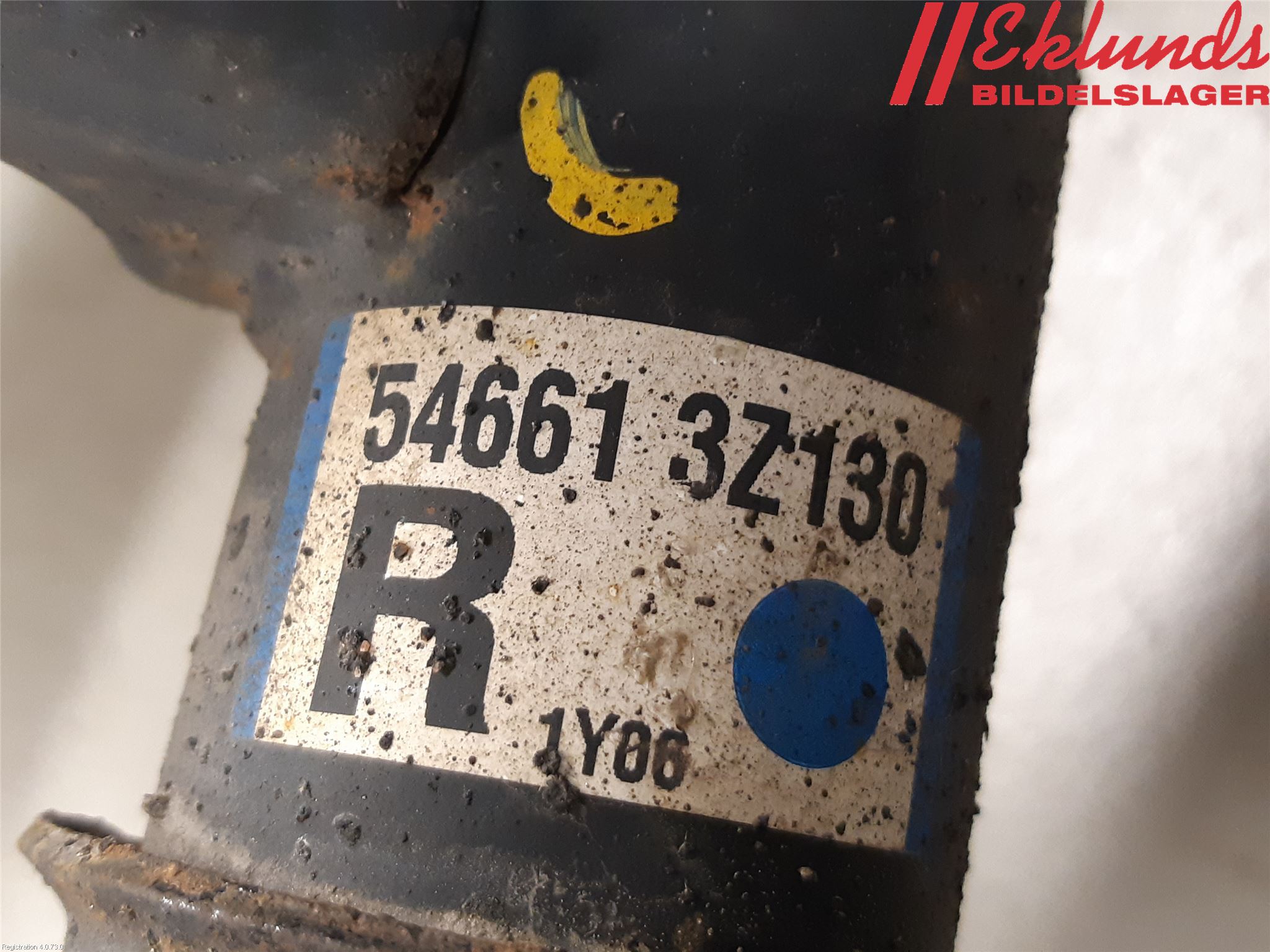 Hyundai i40 08-15 Fjäderben Fram Höger
