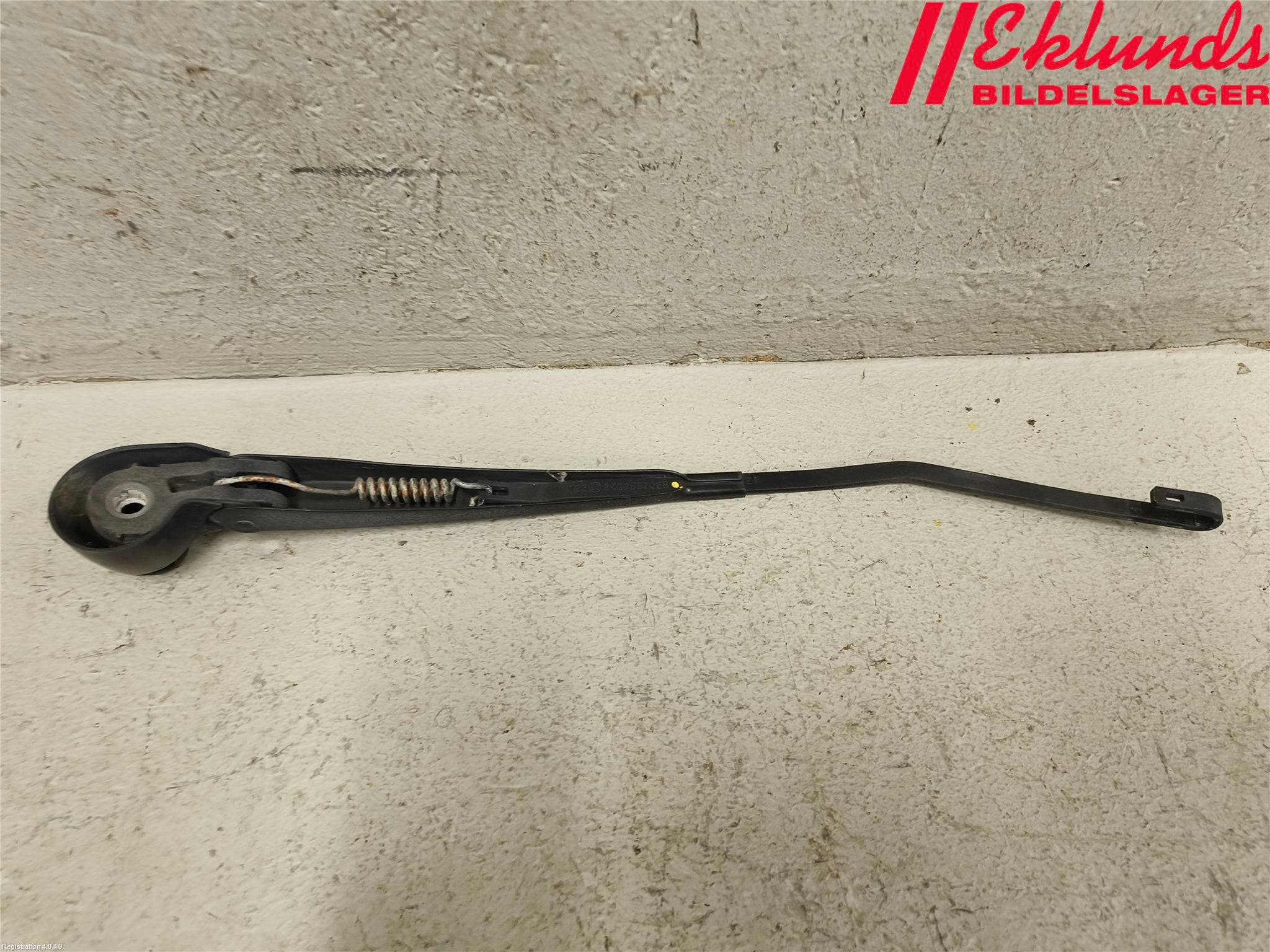 Volkswagen VW CADDY 11-15 Torkararm-Bakruta