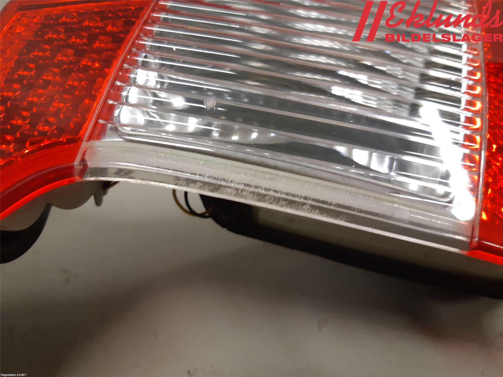 Volvo V70 08-13 Bakljus Lucka Vä