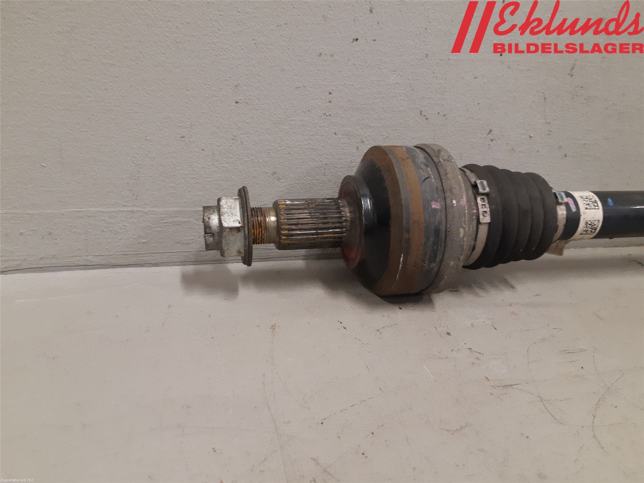 Alfa GIULIA Drivaxel Bak Vänster