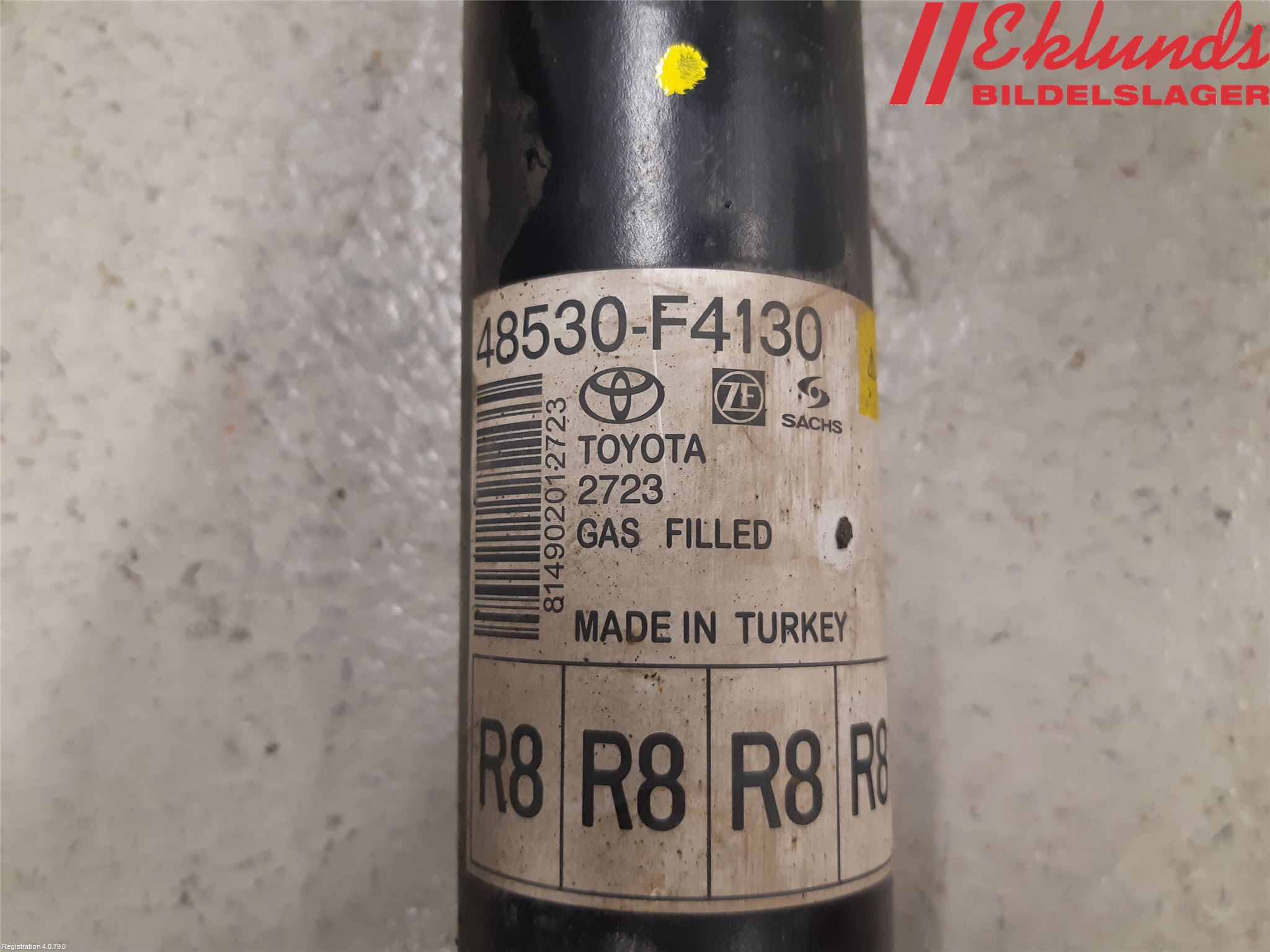 Toyota C-HR 16-23 Stötdämpare Bak