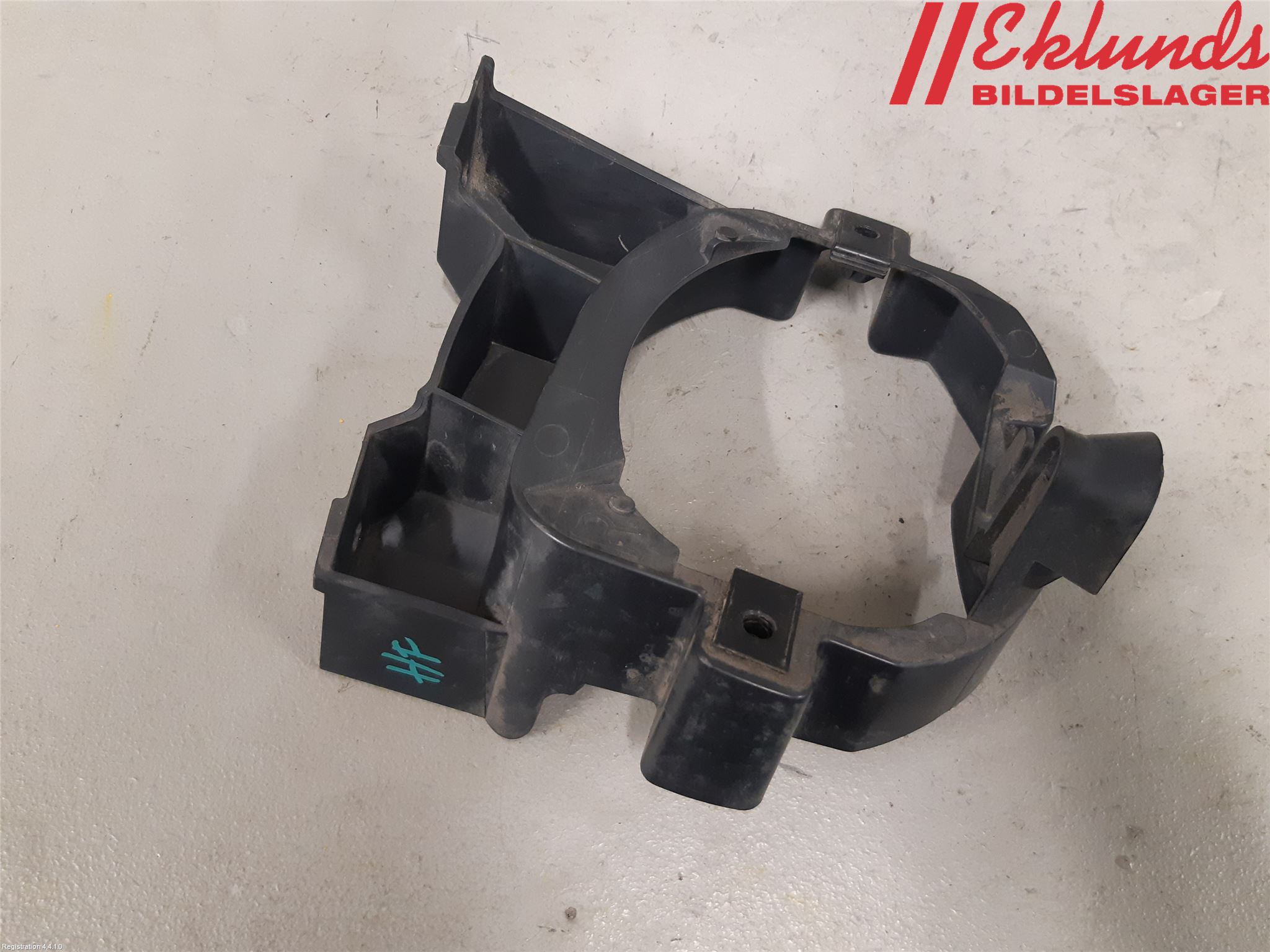 Nissan QASHQAI 10-14 Dimljussarg Fram