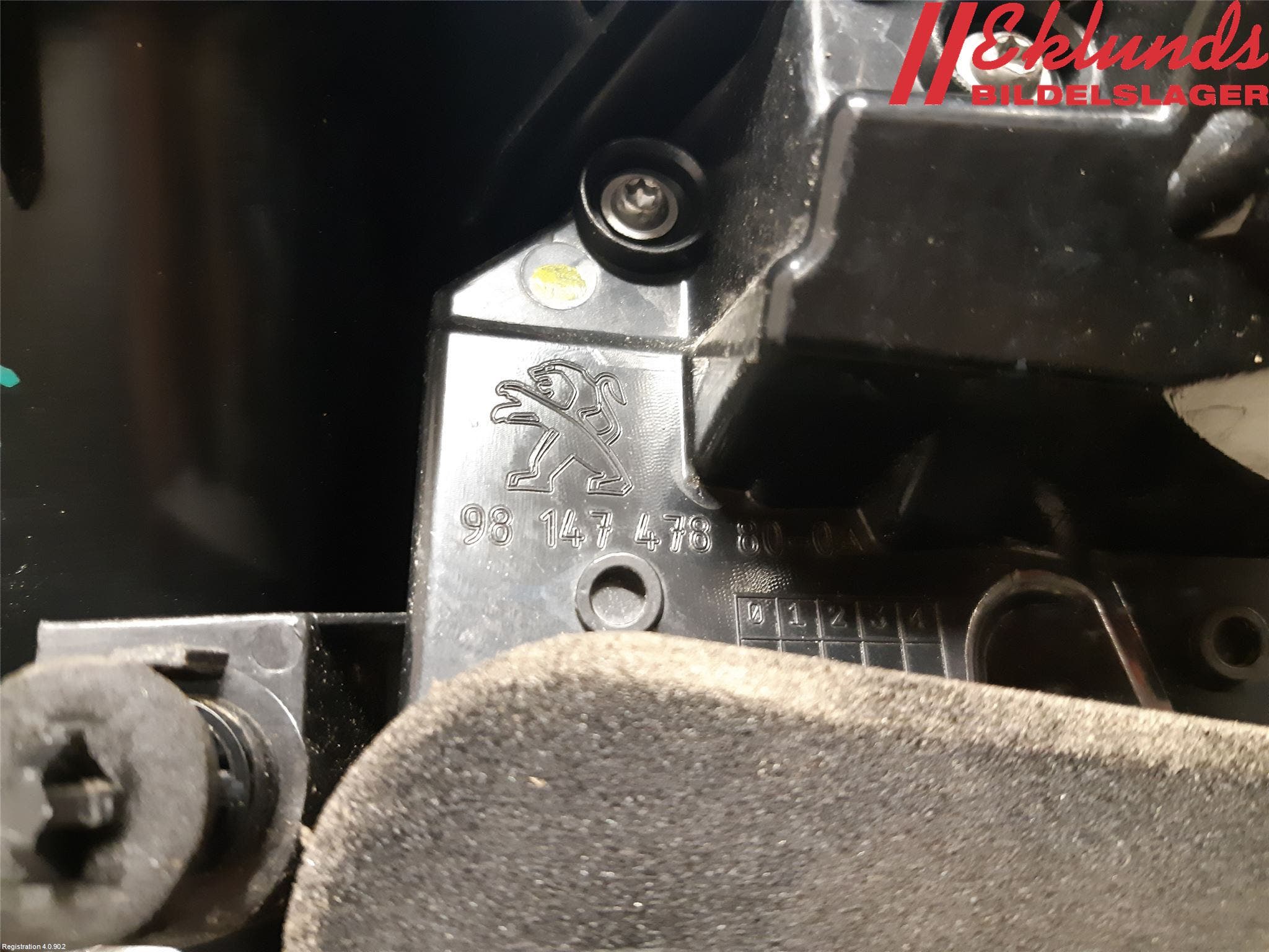 Peugeot 2008 13-20 Bakljus Vänster