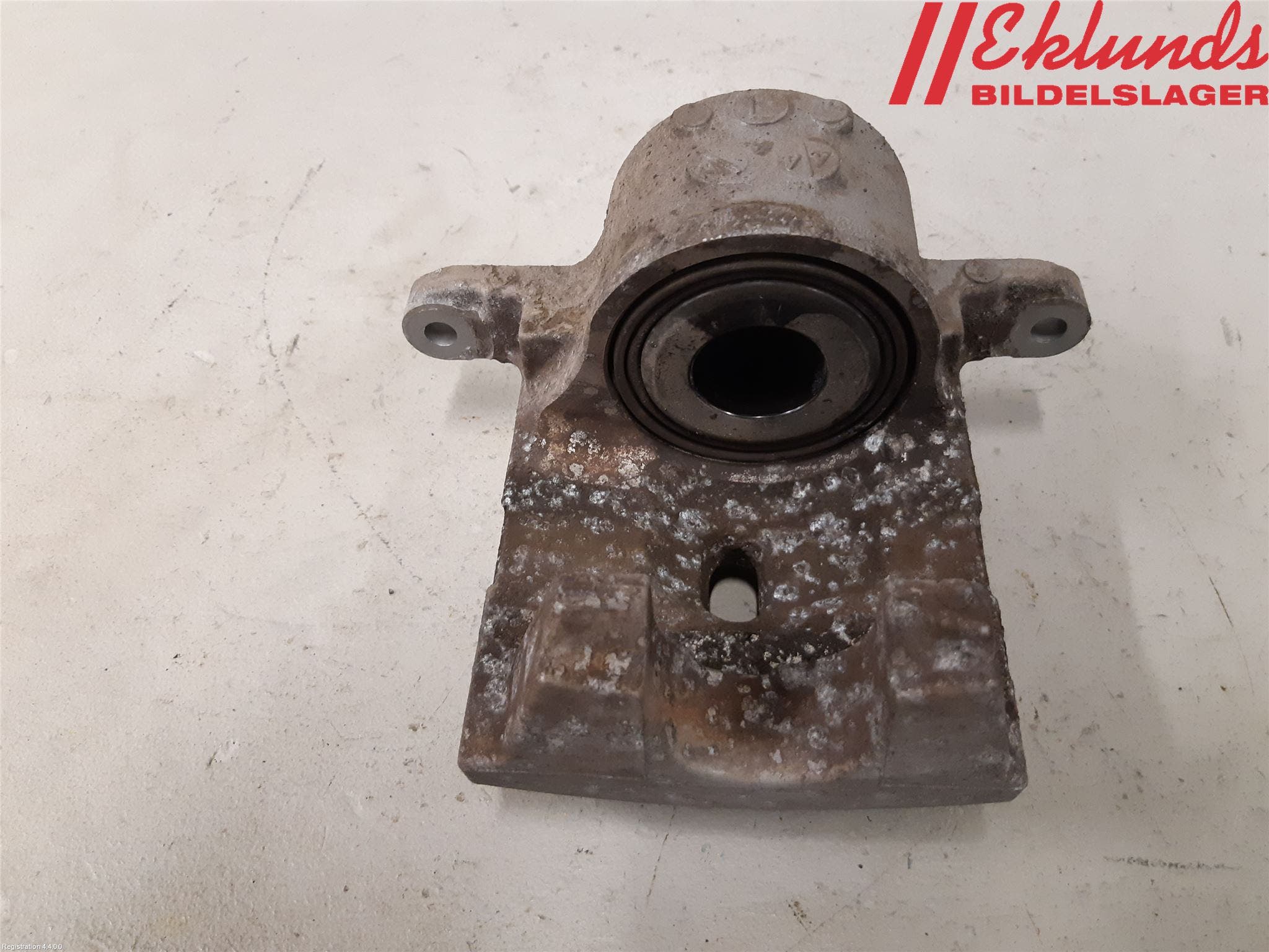 Lexus CT 200h Bromsok Fram Vänster