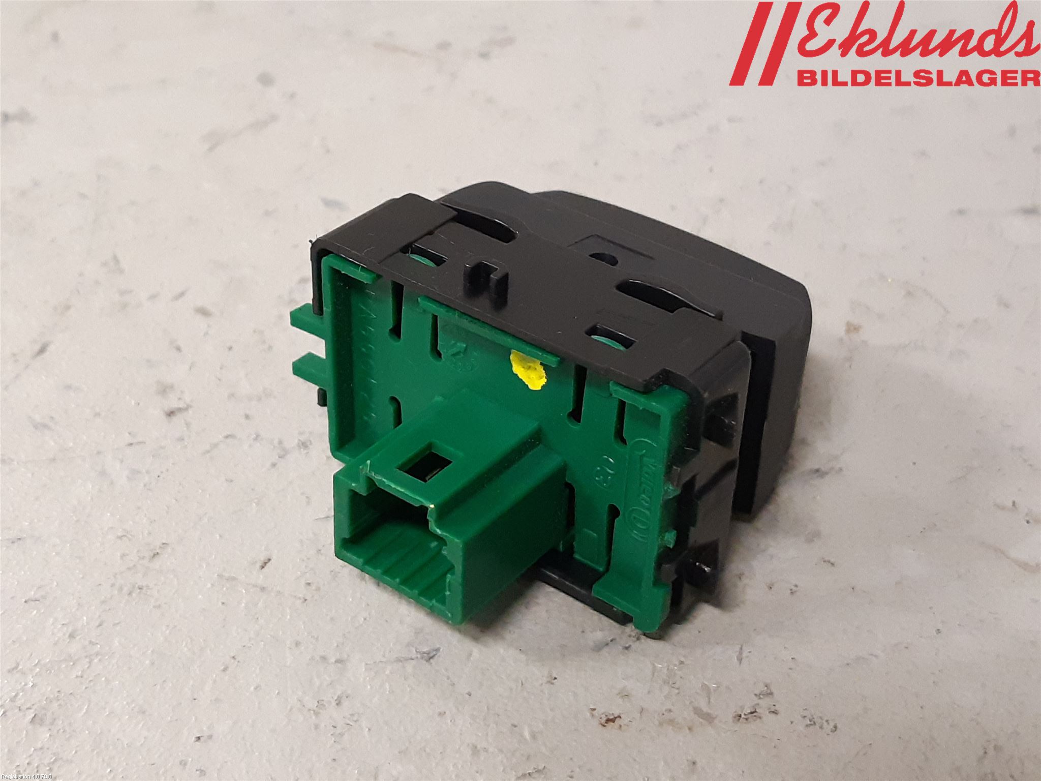 Opel VIVARO 15-19 Strömställare Övrigt