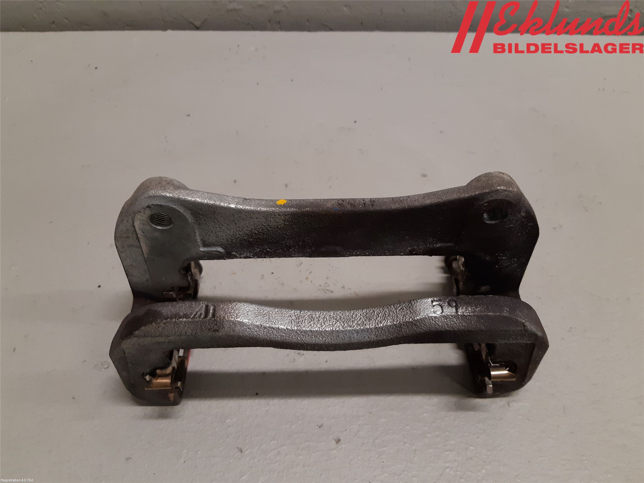 Lexus ES 250/300/330 Bromsokshållare