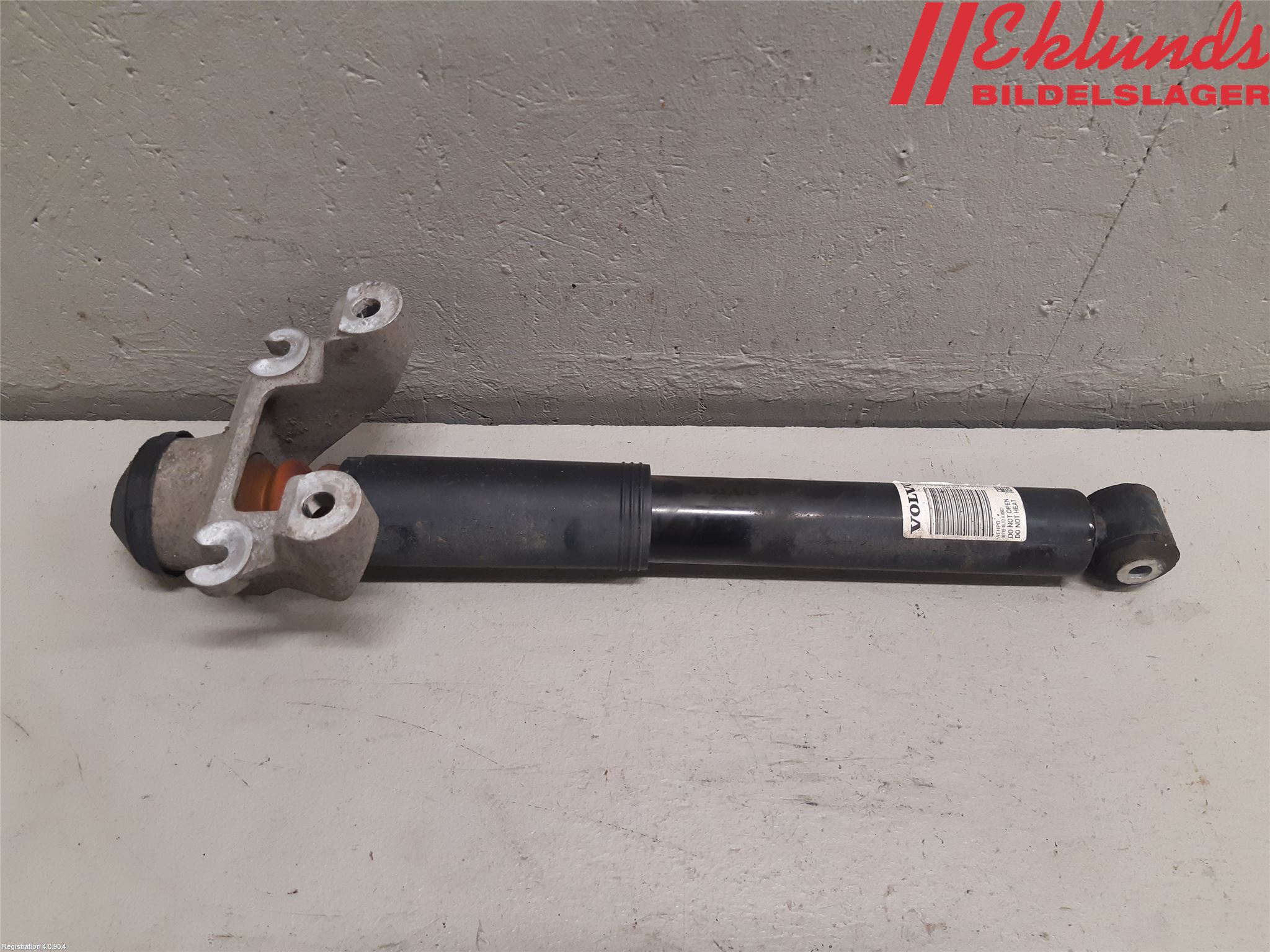Volvo XC60 18- Stötdämpare Bak