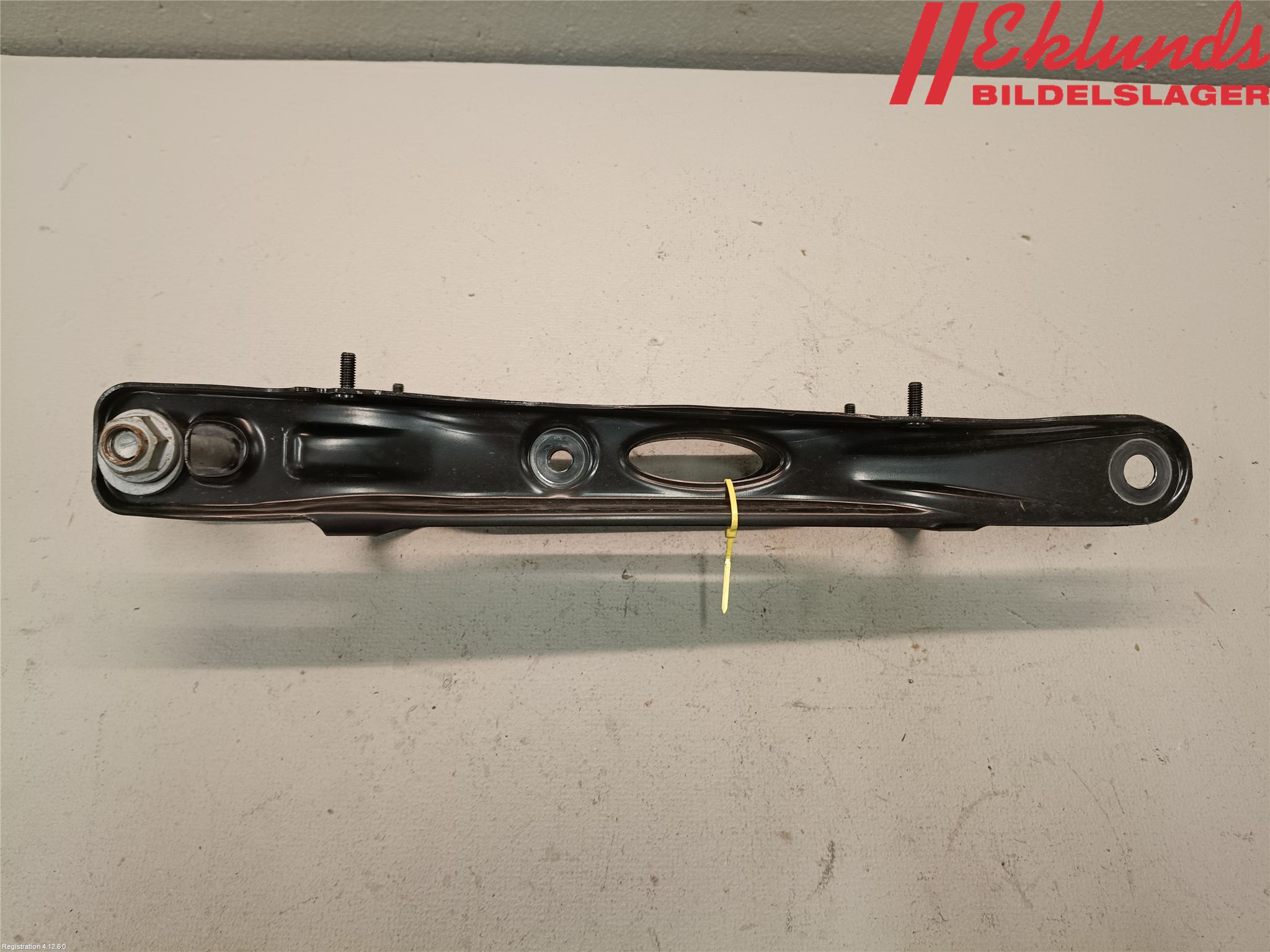 BMW 5 G30/G31/F90 17-23 Bärarm Bak Vänster