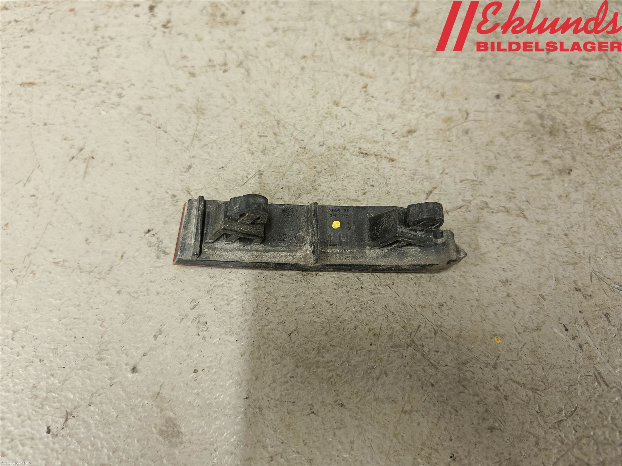 Volkswagen VW TIGUAN 16-24 Dimljus/Reflex Bak