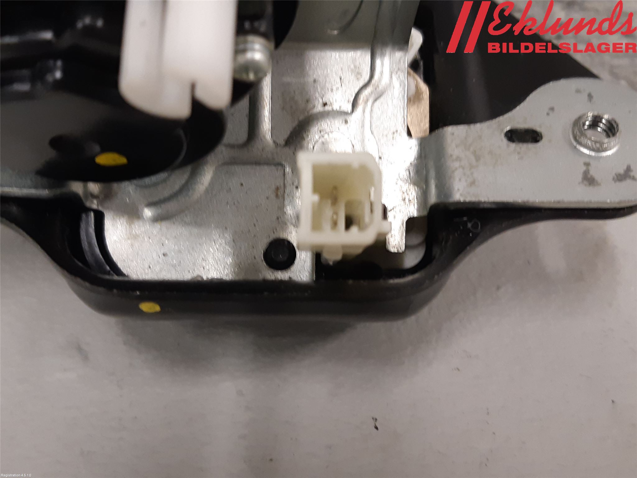 Fiat FREEMONT Låskista Baklucka