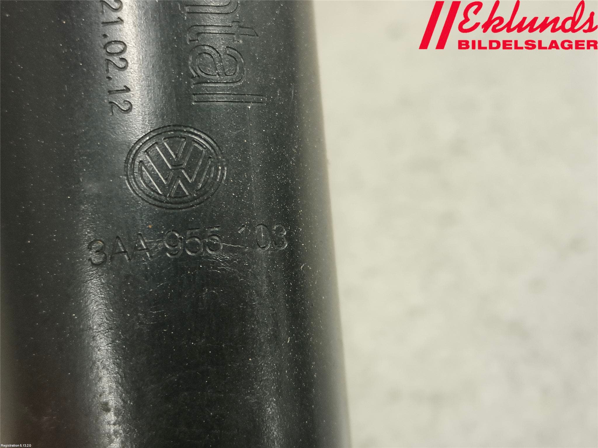 Volkswagen VW PASSAT 11-14 Spolarmunstycke Strålkastare