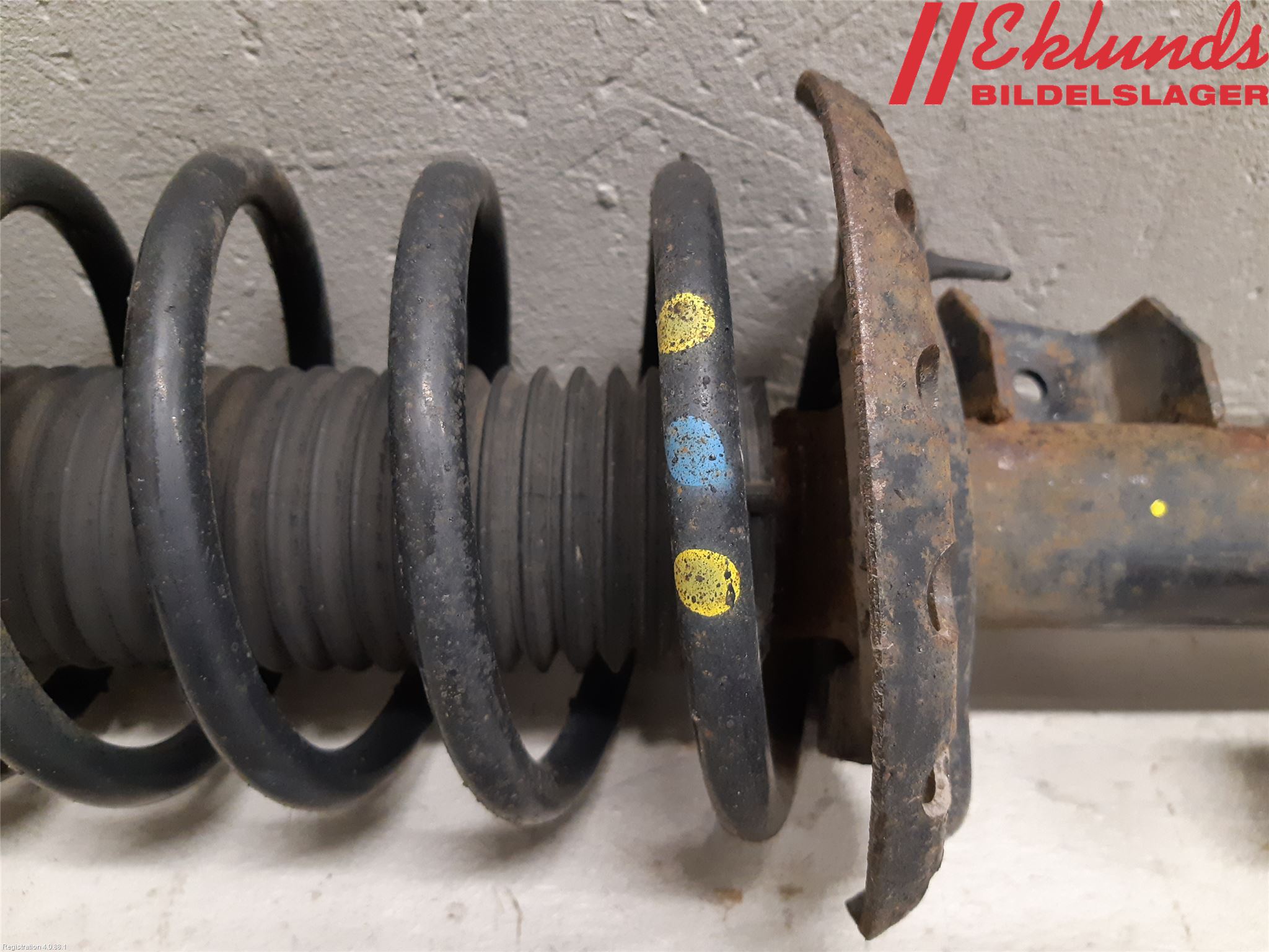 Volvo S80 07-13 Fjäderben Fram Vänster