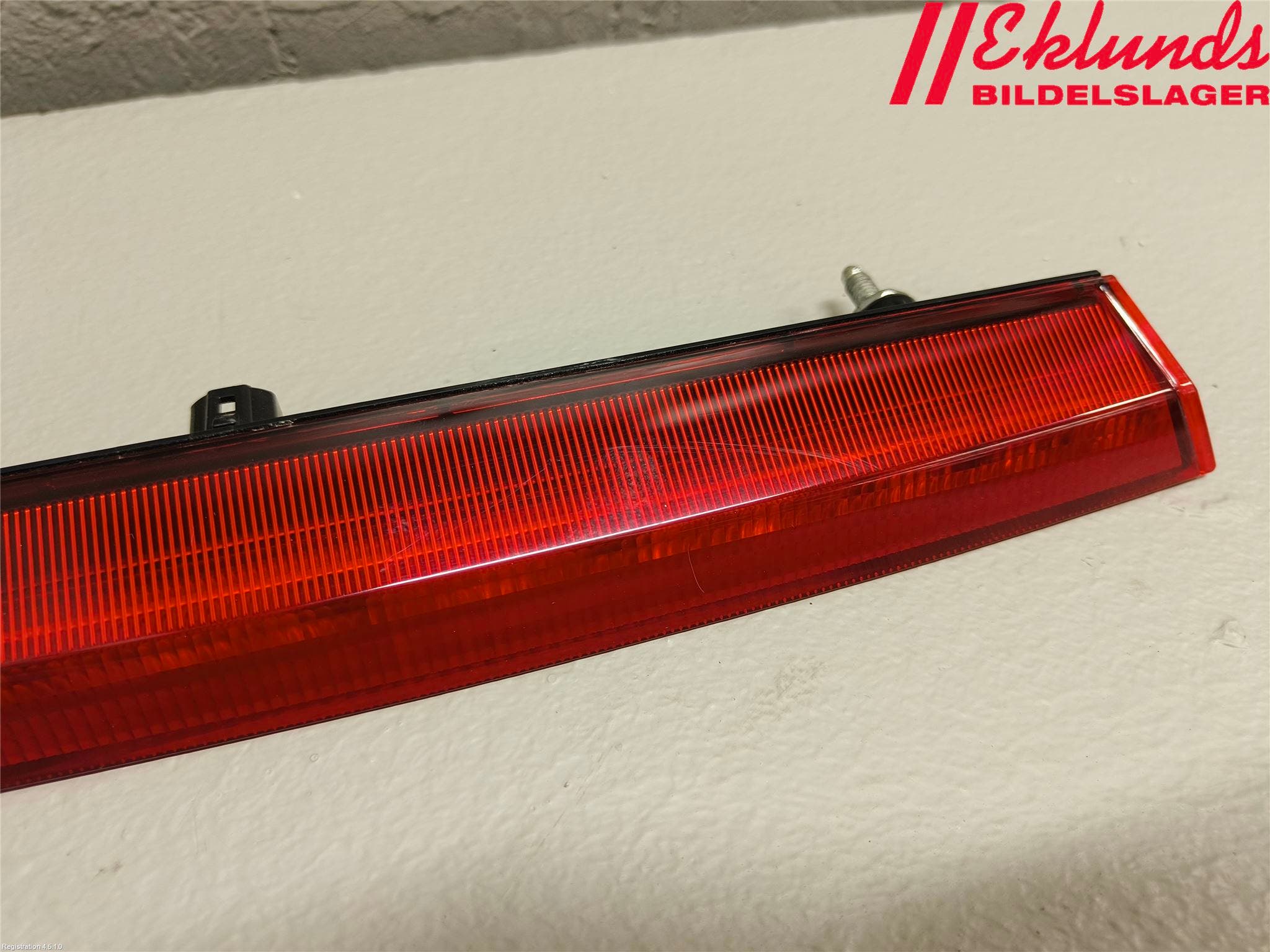 Toyota COROLLA 19- Bromsljus Bakruta