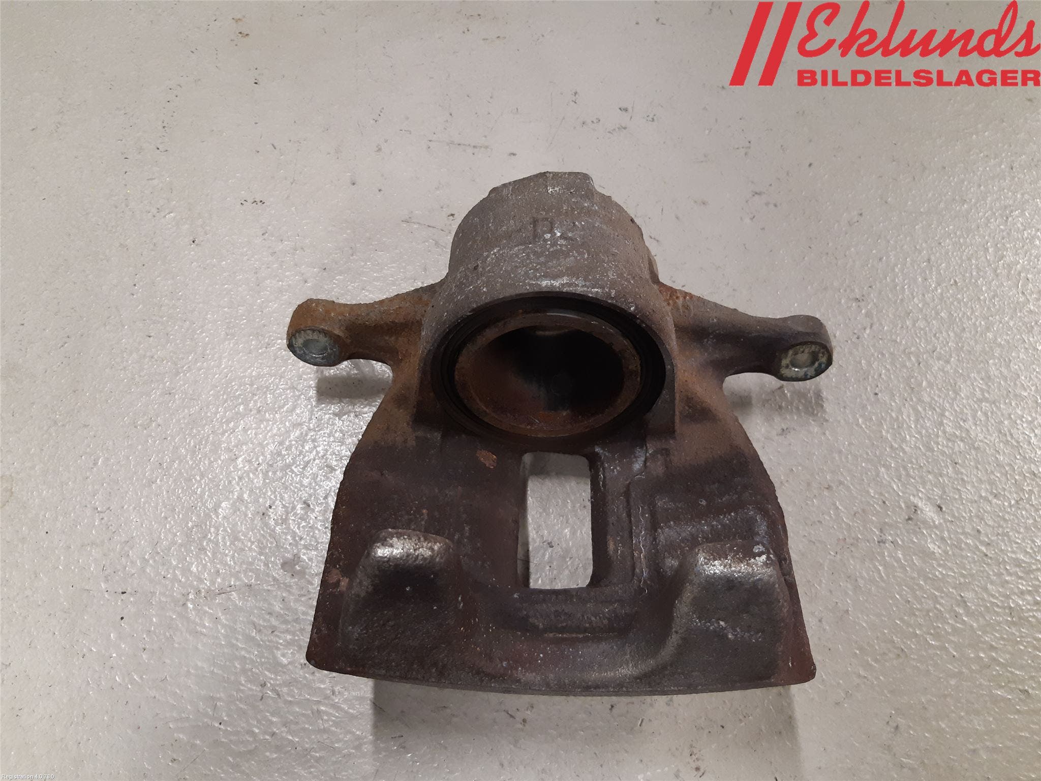 Toyota C-HR 16-23 Bromsok Fram Höger