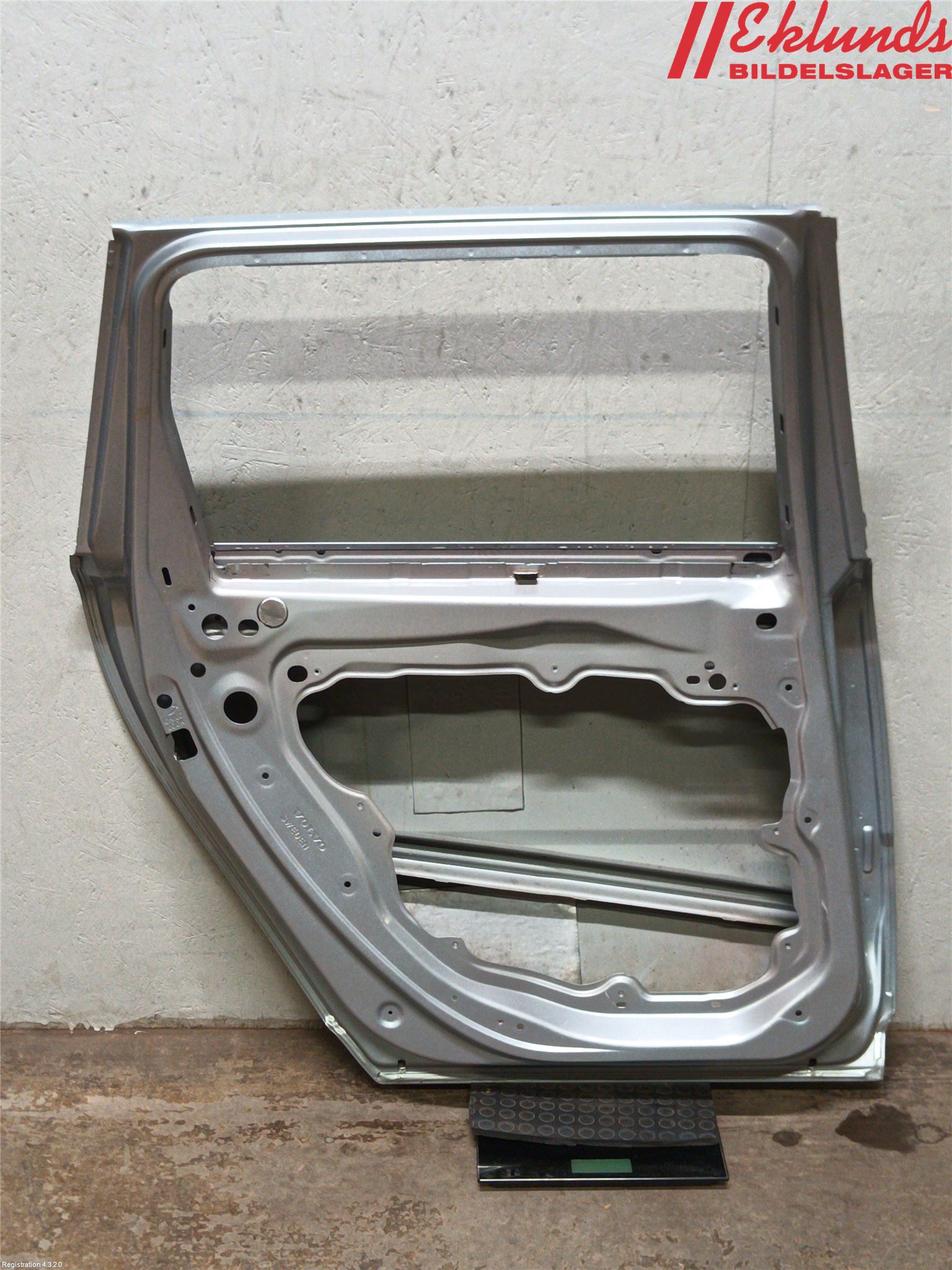 Volvo XC70 08-13 Dörr Bak Vänster