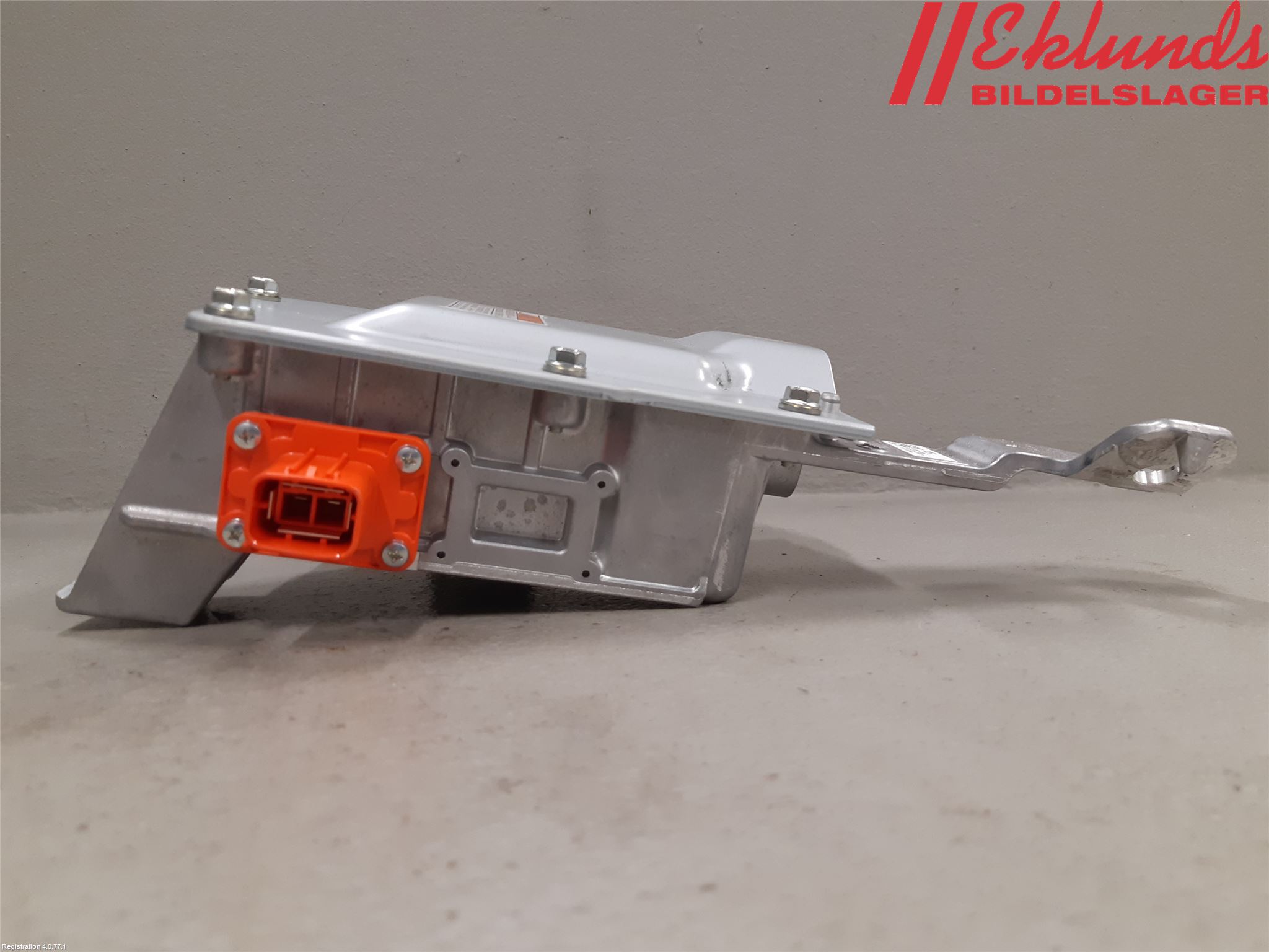 Toyota RAV4 19- Säkringsdosa-Elcentral