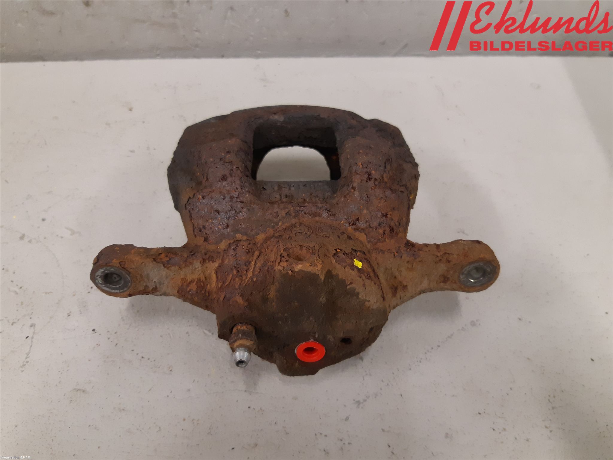 Toyota AURIS 13-19 Bromsok Fram Vänster