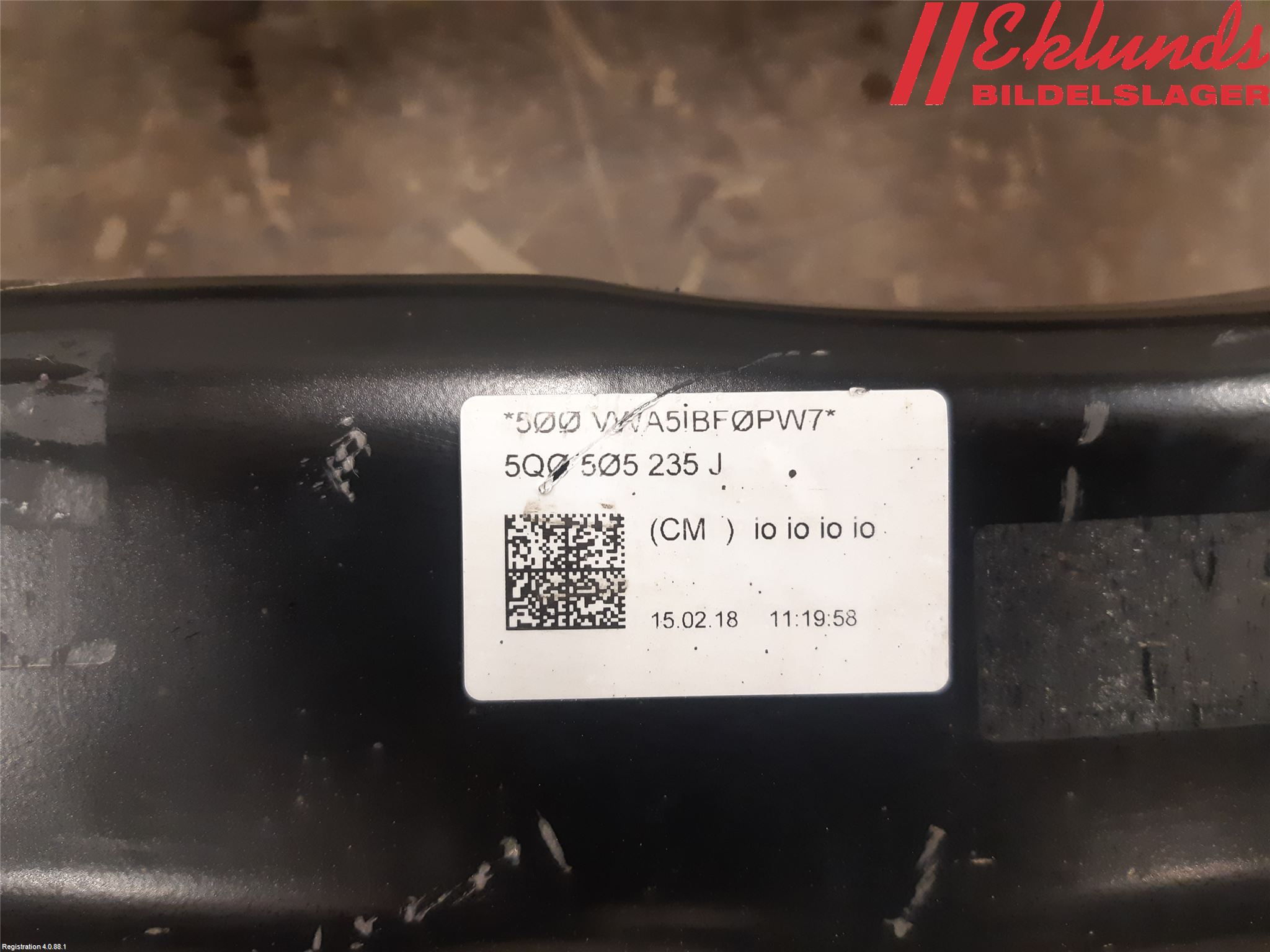 Skoda KODIAQ 17-24 Bakaxelbalk