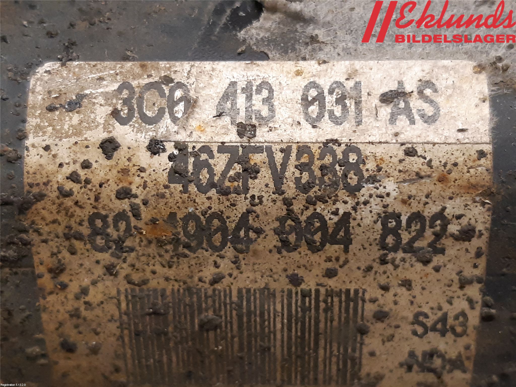 Volkswagen VW PASSAT 11-14 Fjäderben Fram Höger