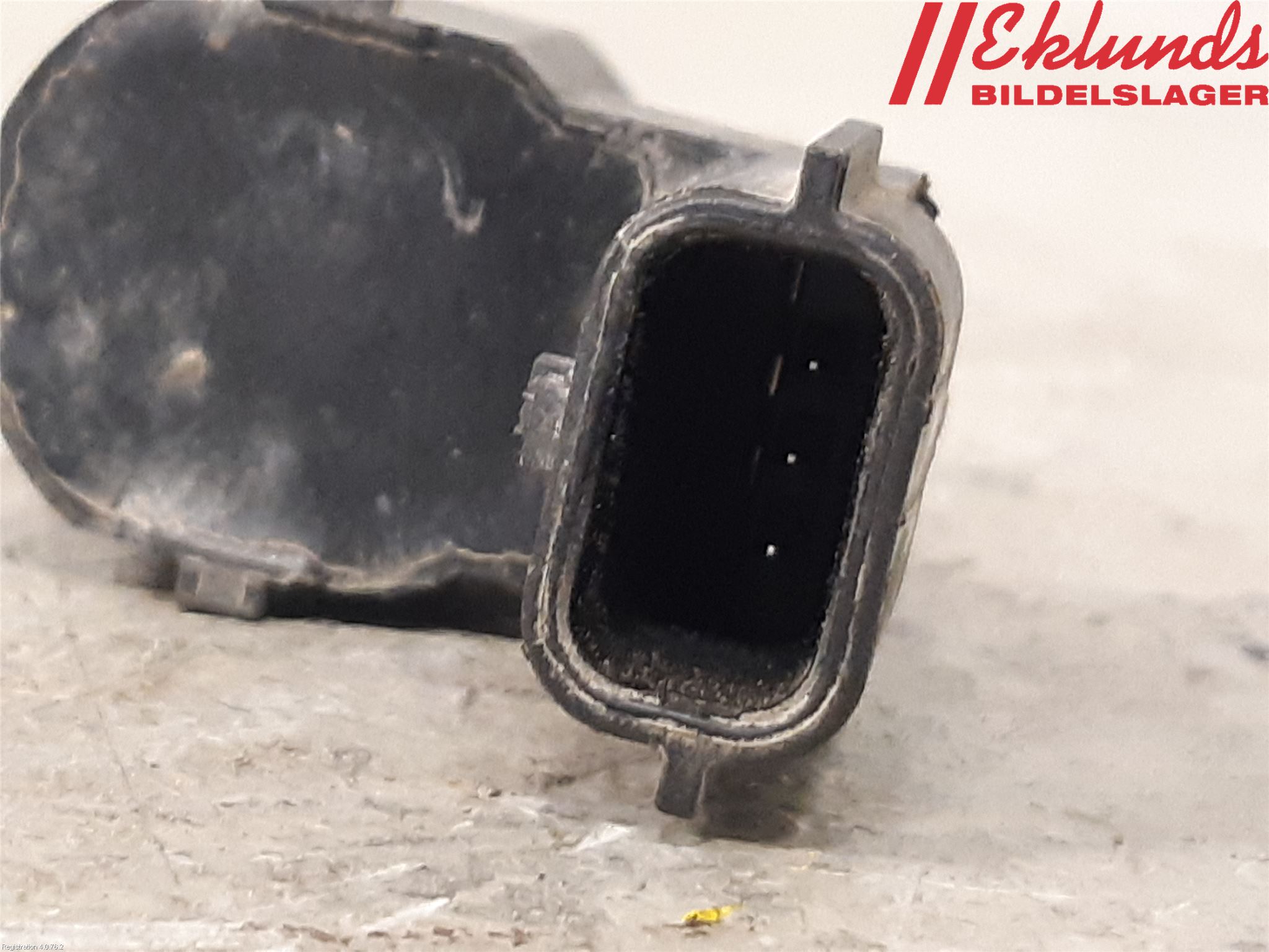 Renault TRAFIC/E-TECH 15- Parkeringshjälp Backsensor