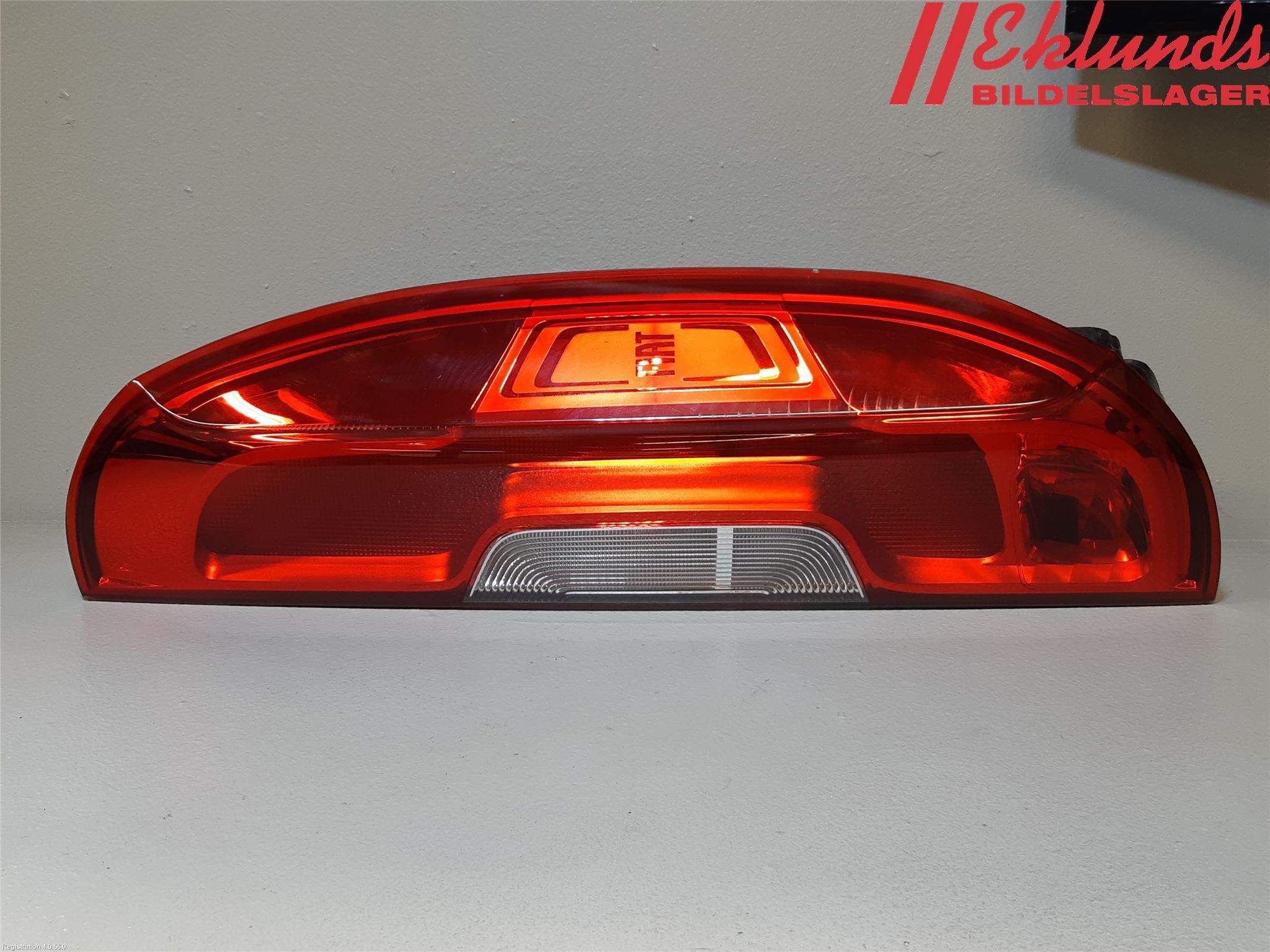 Fiat DOBLO CARGO Bakljus Höger