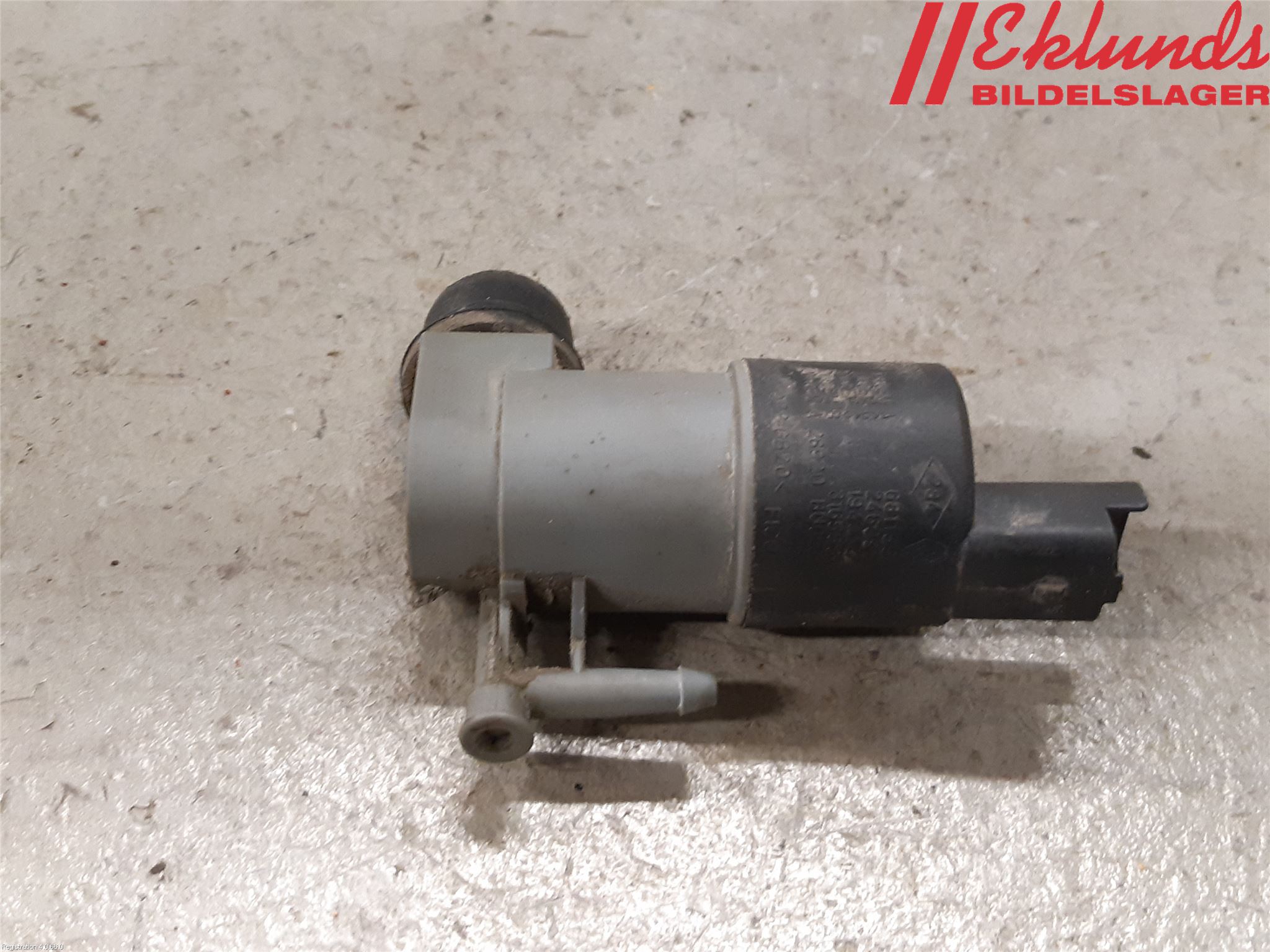Peugeot PARTNER   03-08 Spolarpump Vindruta