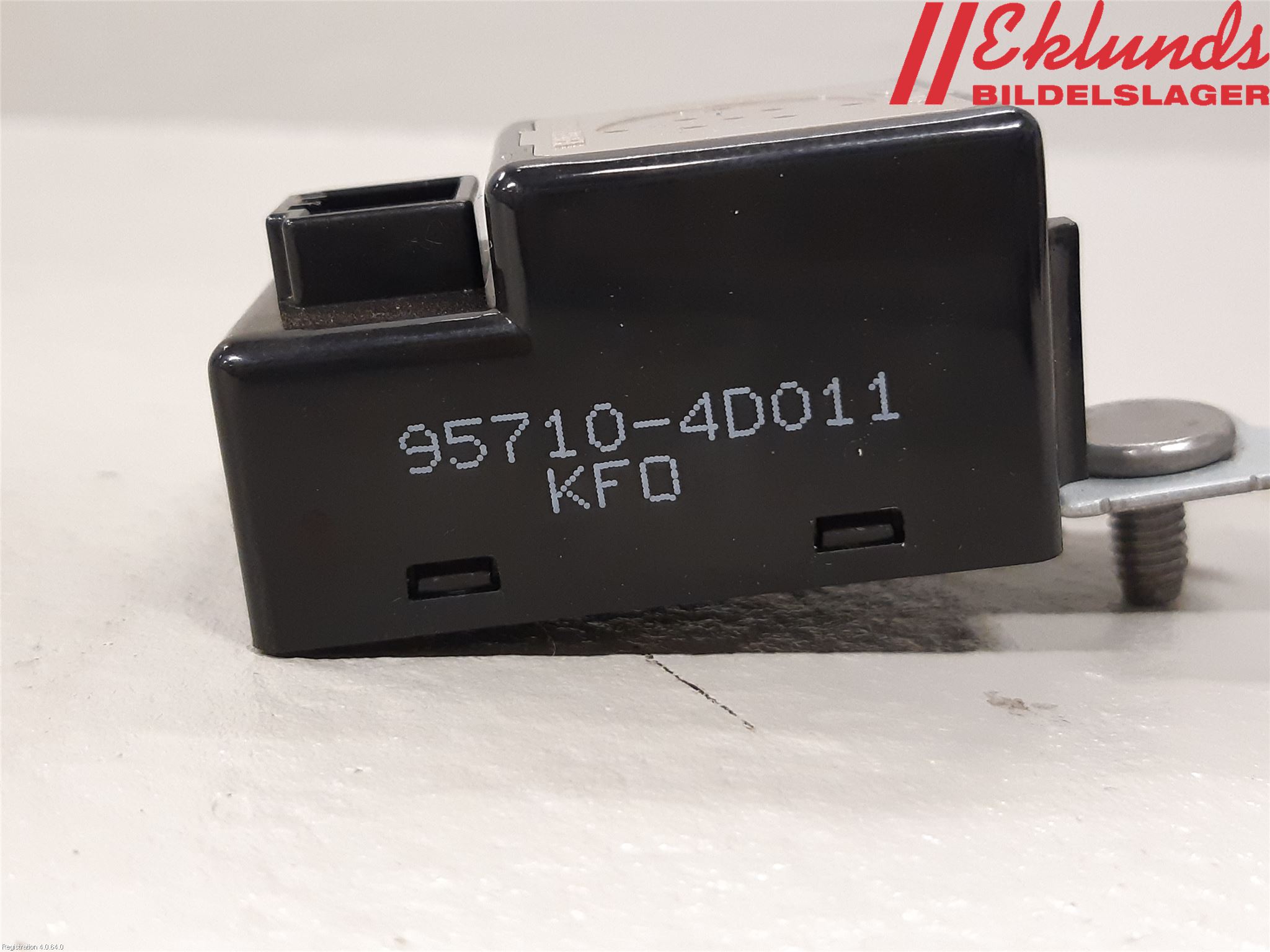 Hyundai i40 16-18 Parkeringshjälp Backsensor