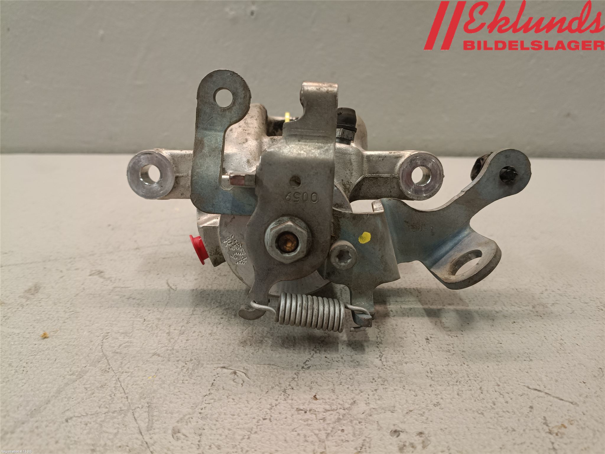 Peugeot PARTNER 16-18 Bromsok Bak Vänster