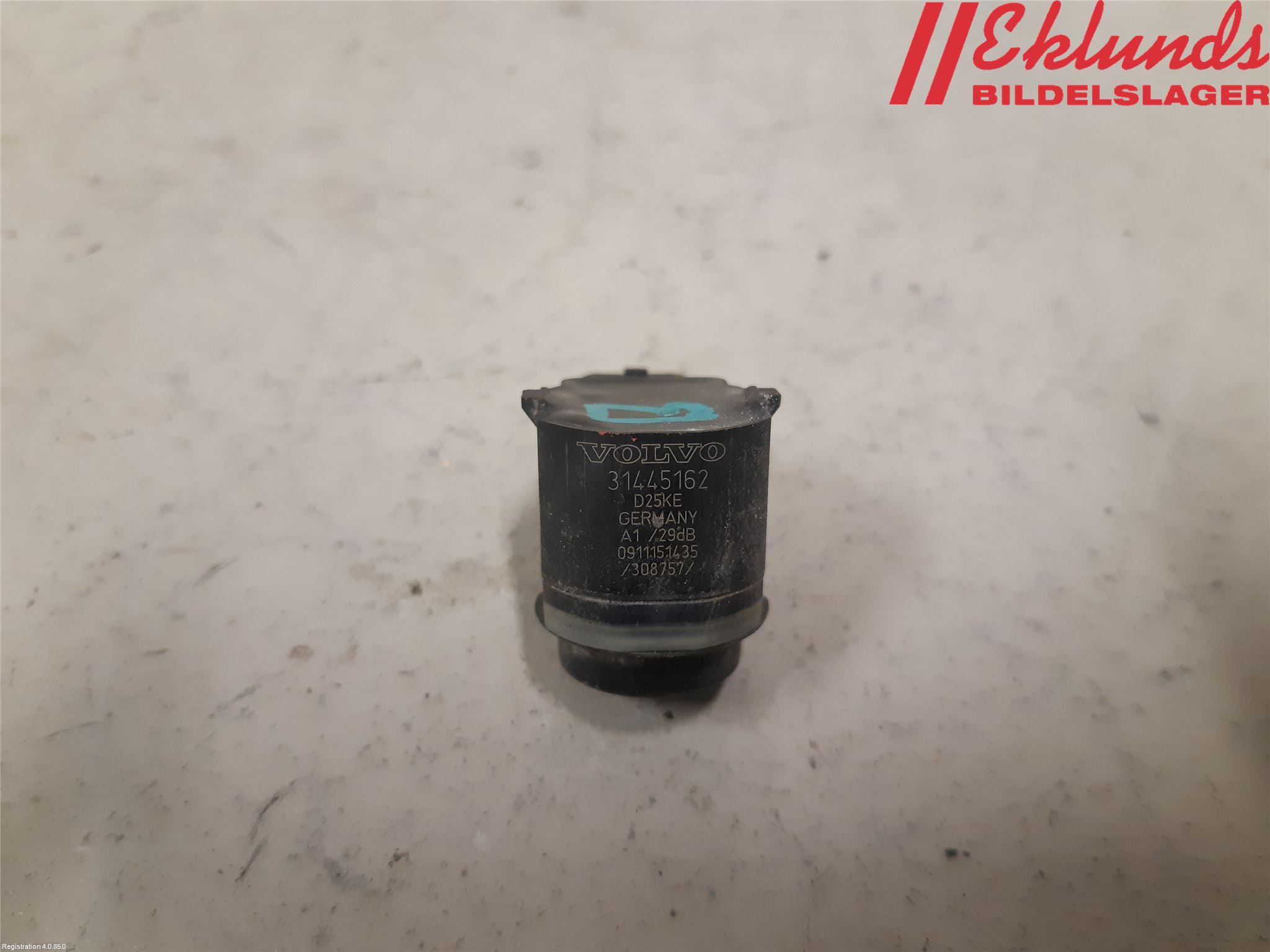 Volvo V40 12-19 Parkeringshjälp Backsensor