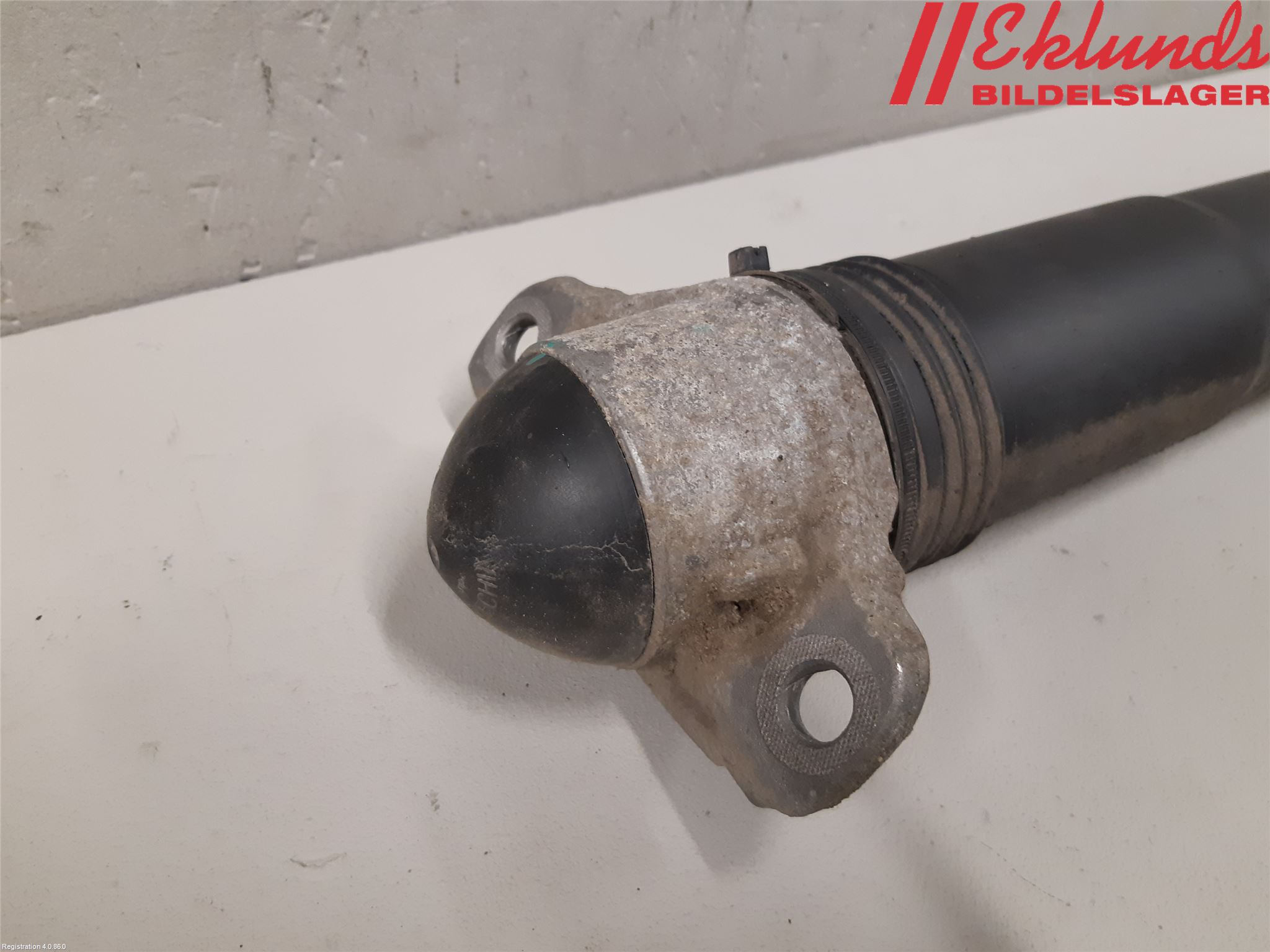 Seat TARRACO 19- Stötdämpare Bak