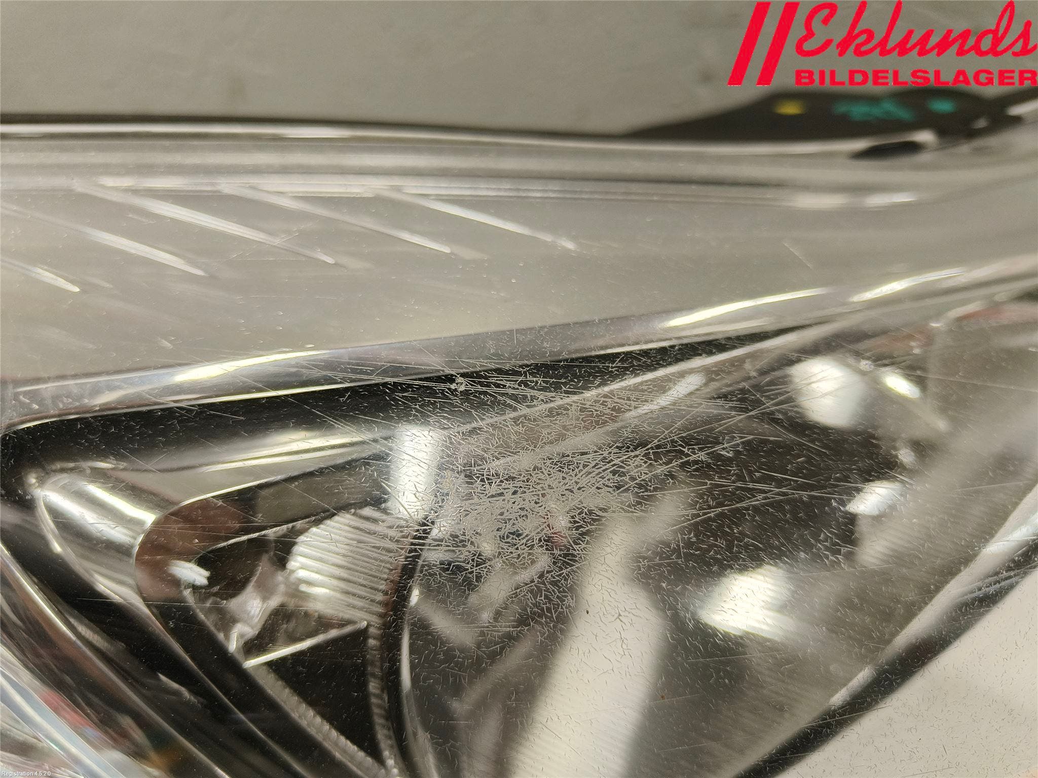 Ford FOCUS 11-14 Strålkastare Höger