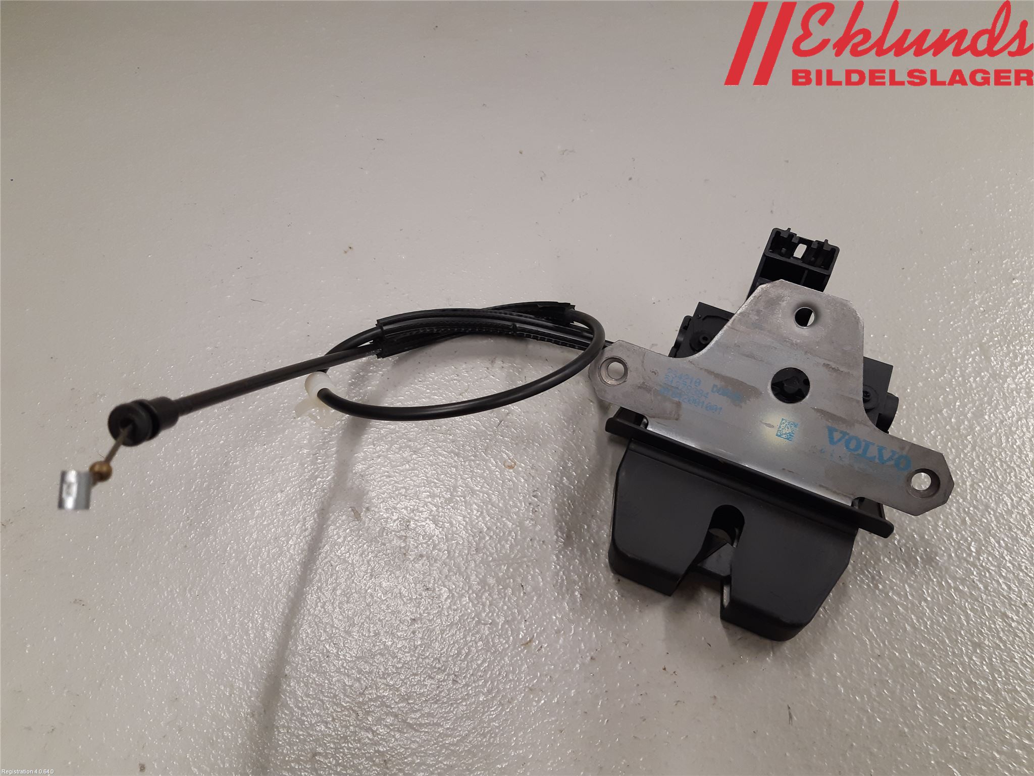 Volvo S60 11-13 Låskista Baklucka