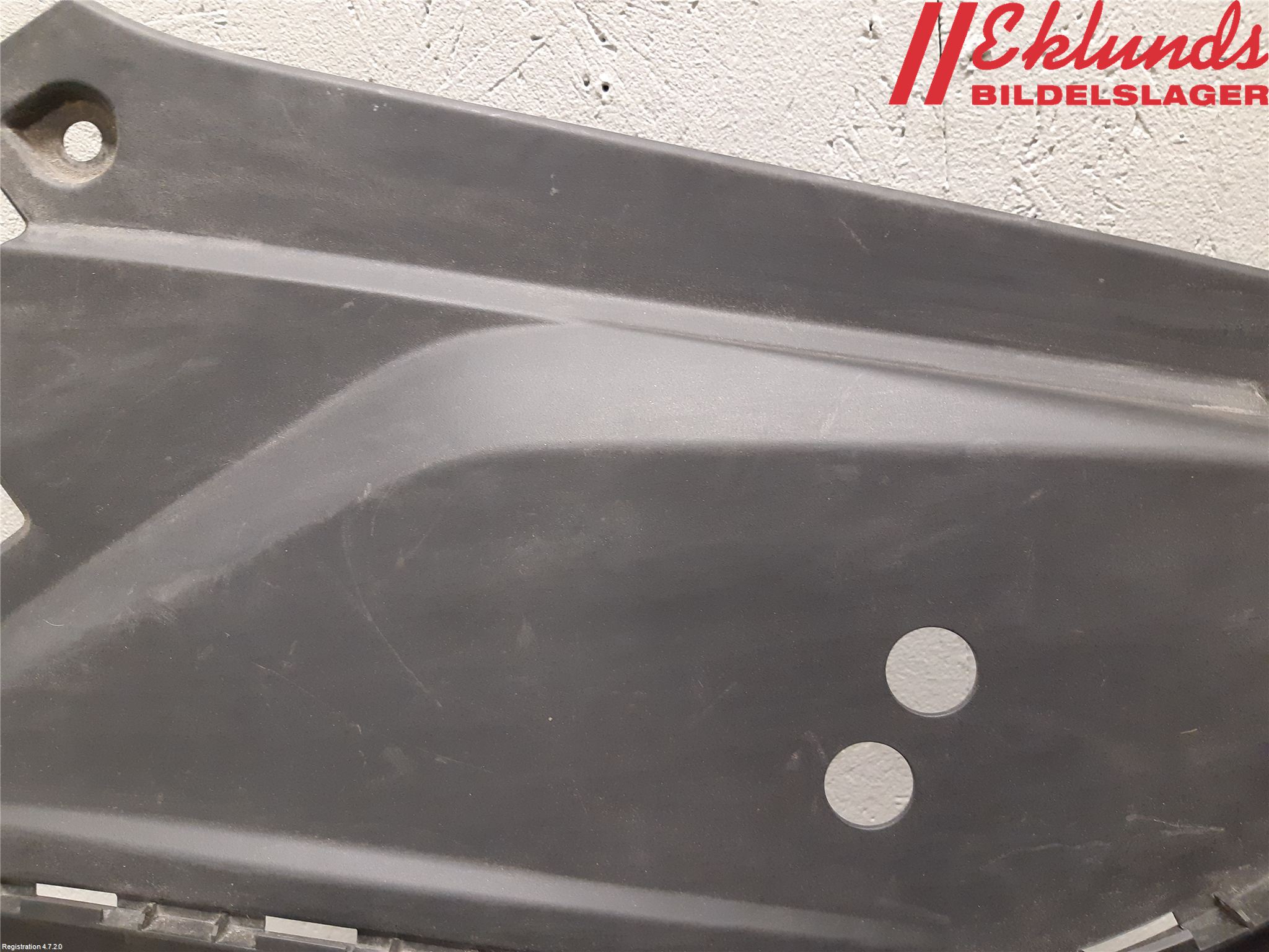 Volvo XC90/RECHARGE 16- Täckplast Front