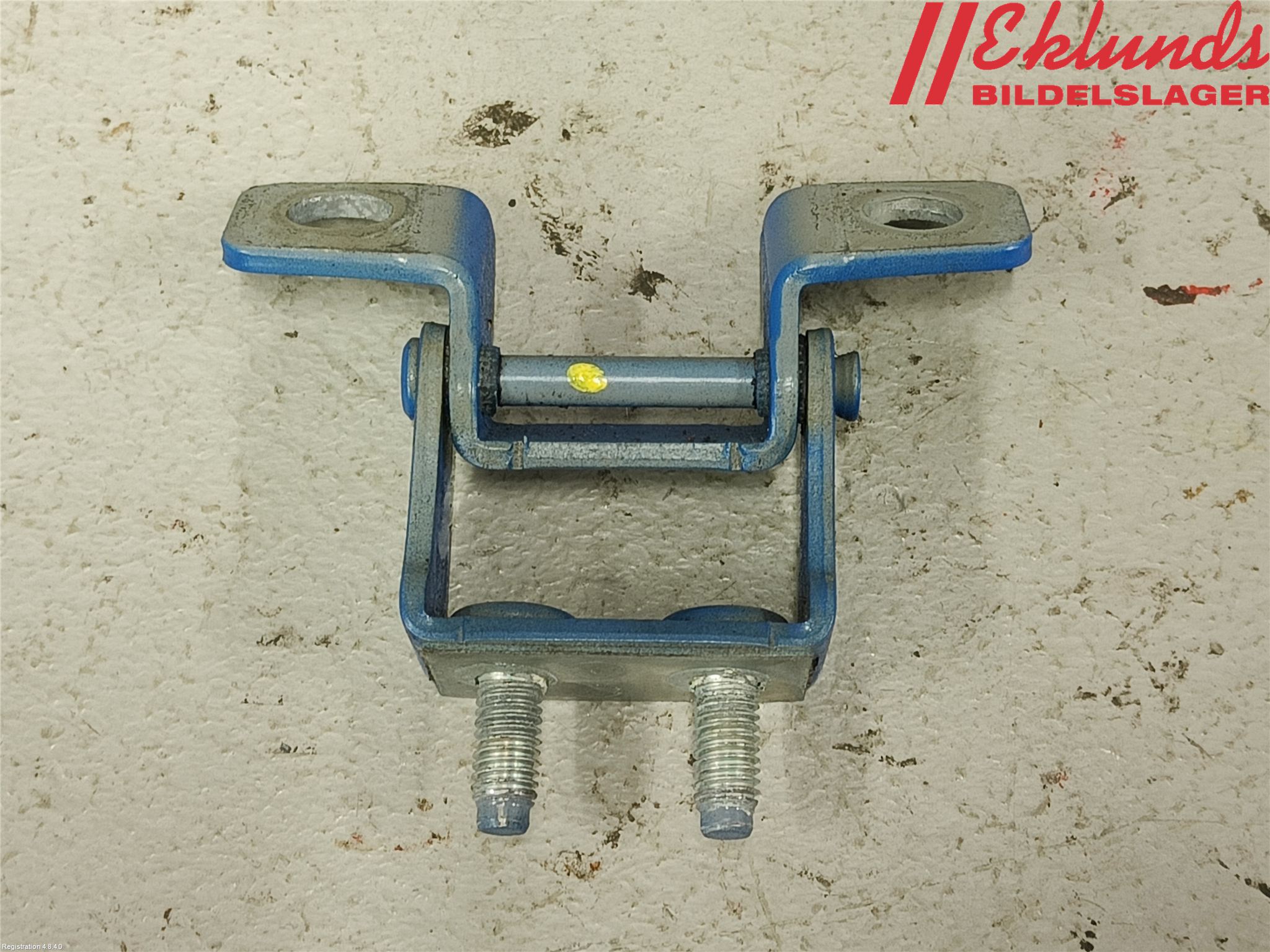 Kia XCEED 19- Bakluckegångjärn Vä