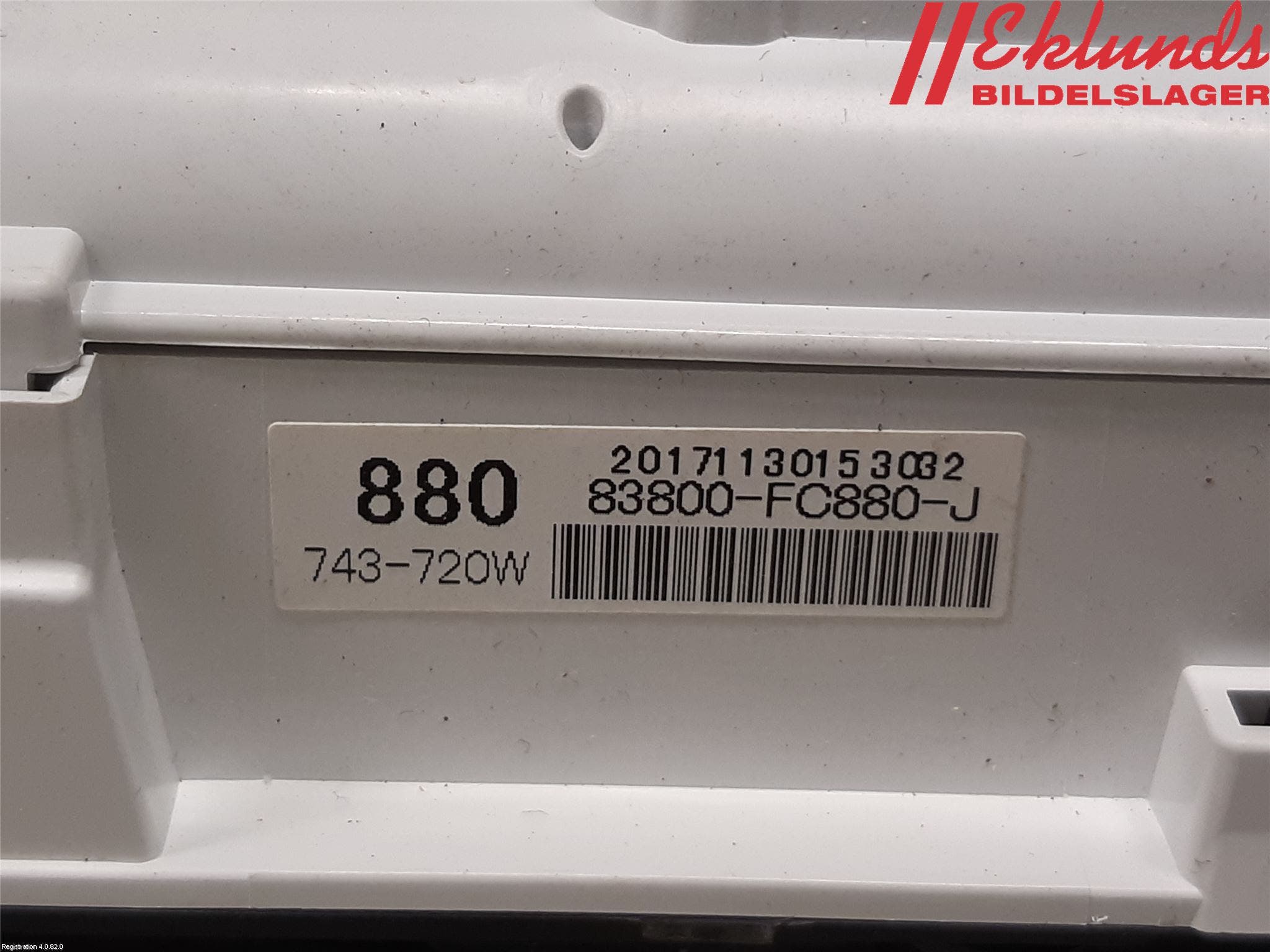 Toyota HILUX 16- Instrument Komb