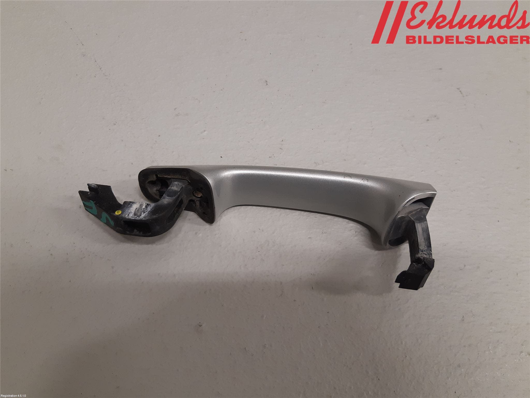 Volvo V70 08-13 Dörrhandtag Yttre Vä