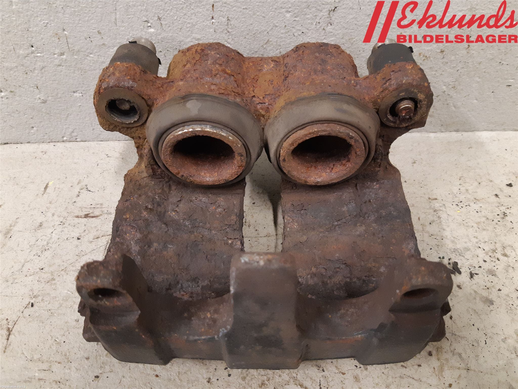 Volvo XC60 09-13 Bromsok Fram Höger