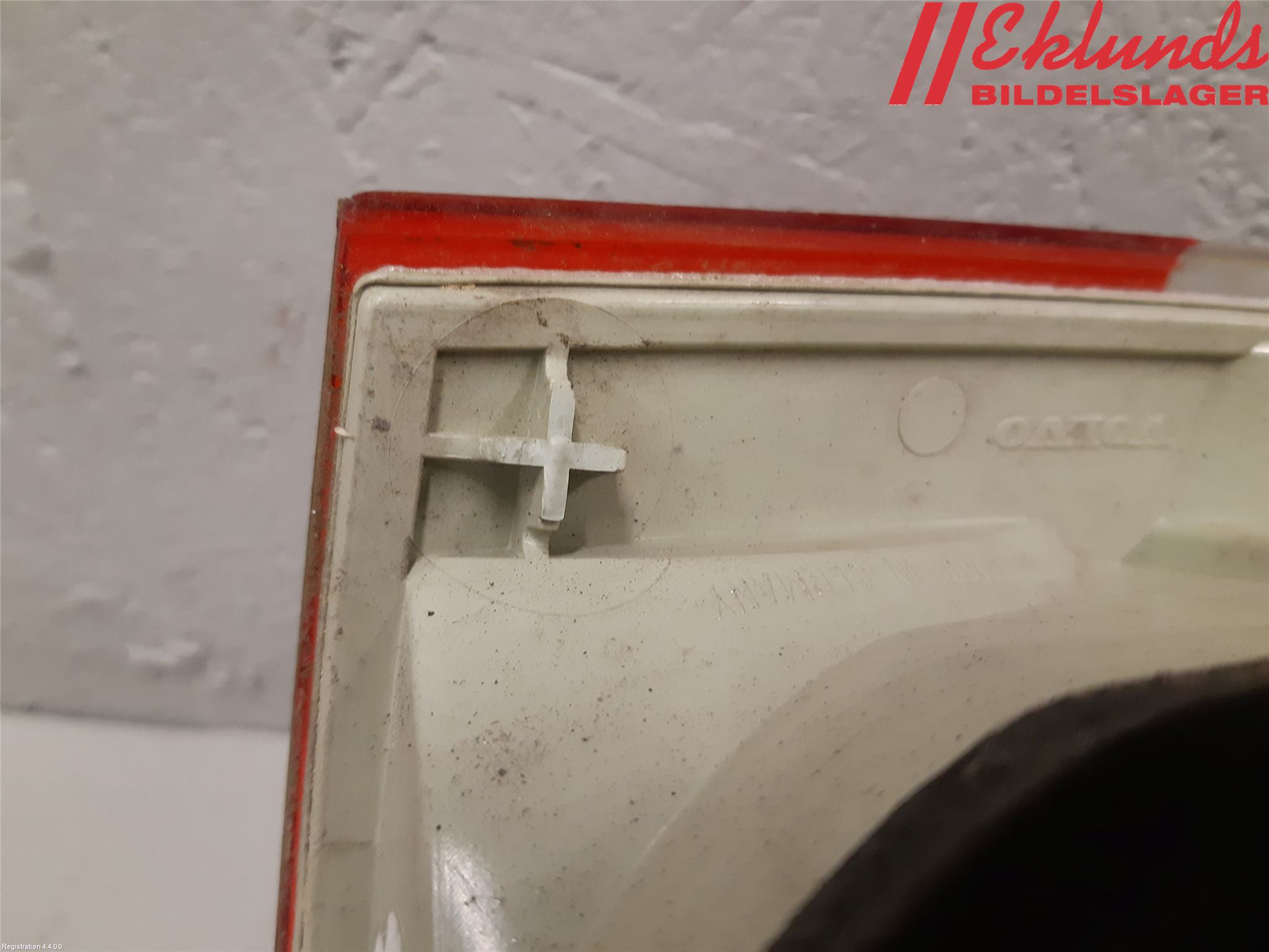 Volvo V70 08-13 Bakljus Lucka Hö