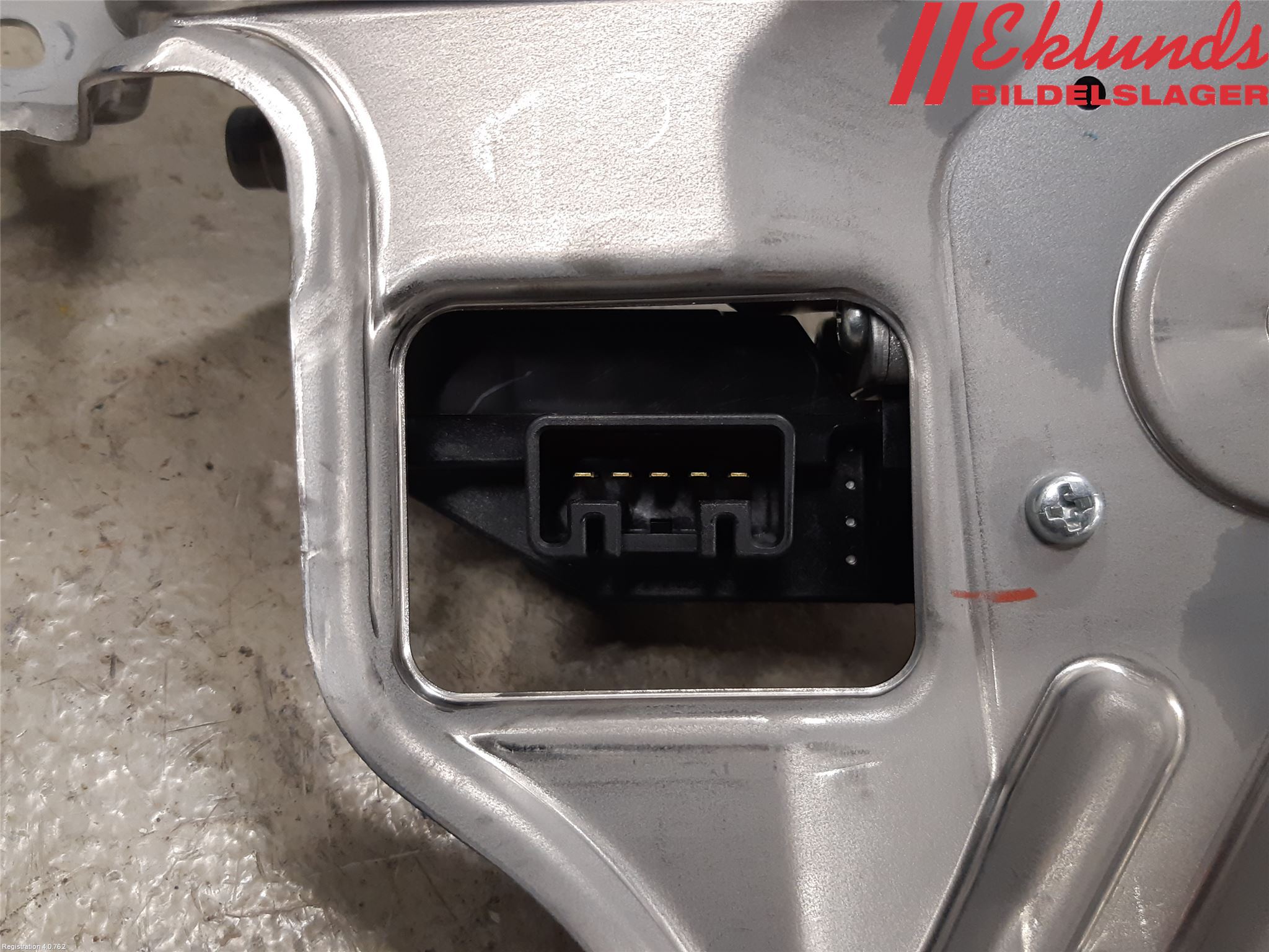 Toyota YARIS XP130 15-20 Torkarmotor Baklucka