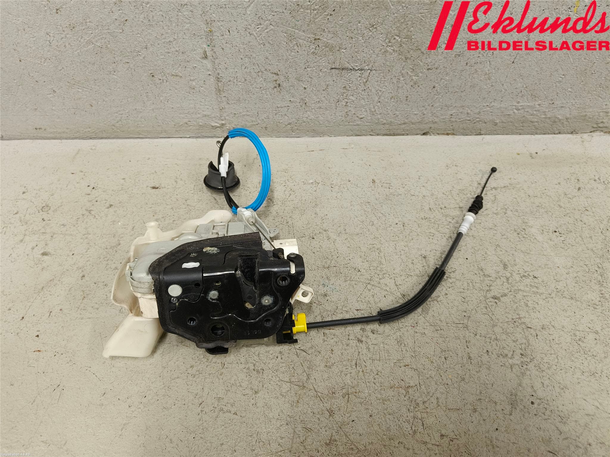 Audi A4/S4 08-11 Låskista-Dörrlås