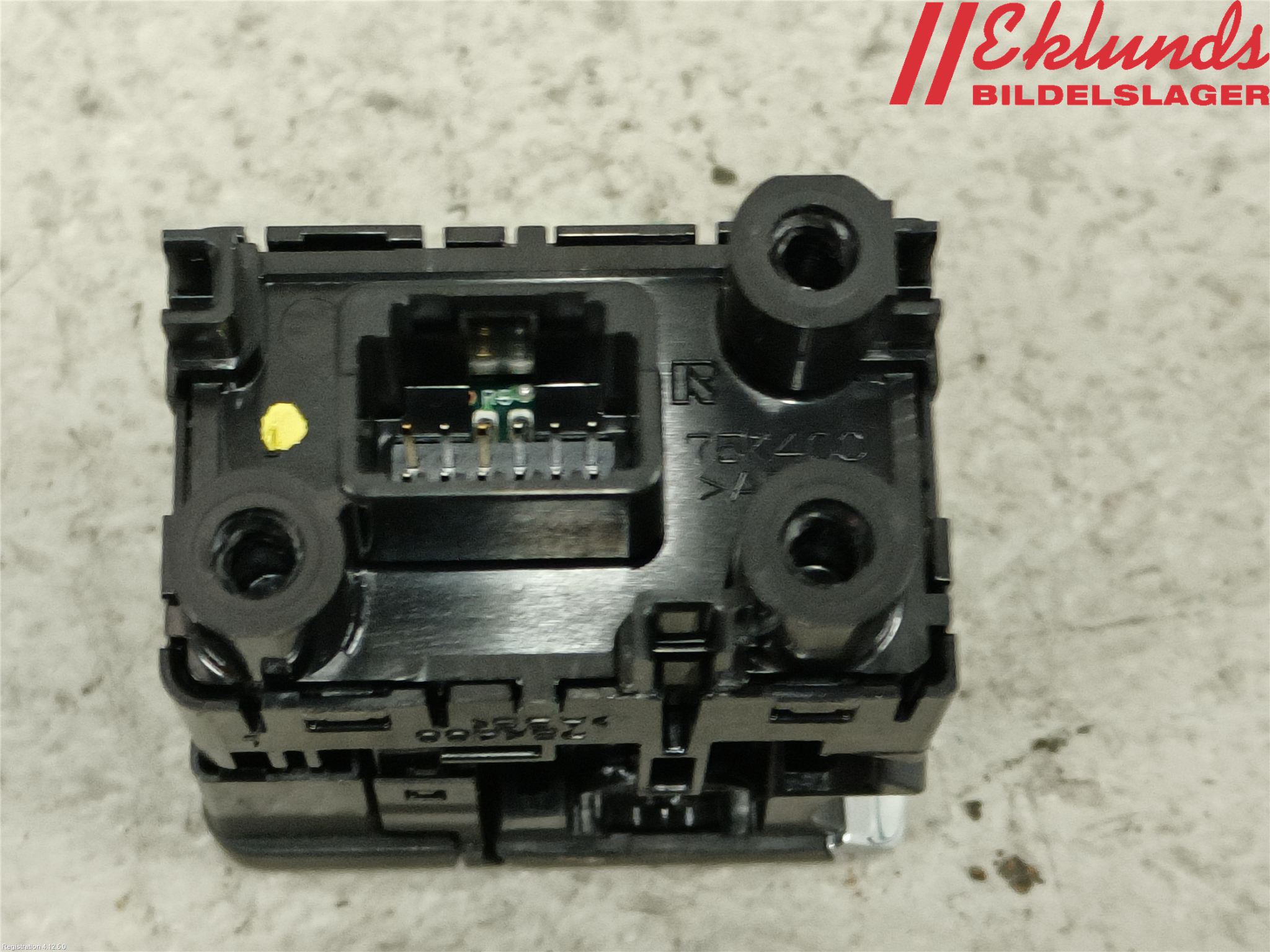 Mitsubishi ECLIPS CROSS Strömställare Parkeringsbroms