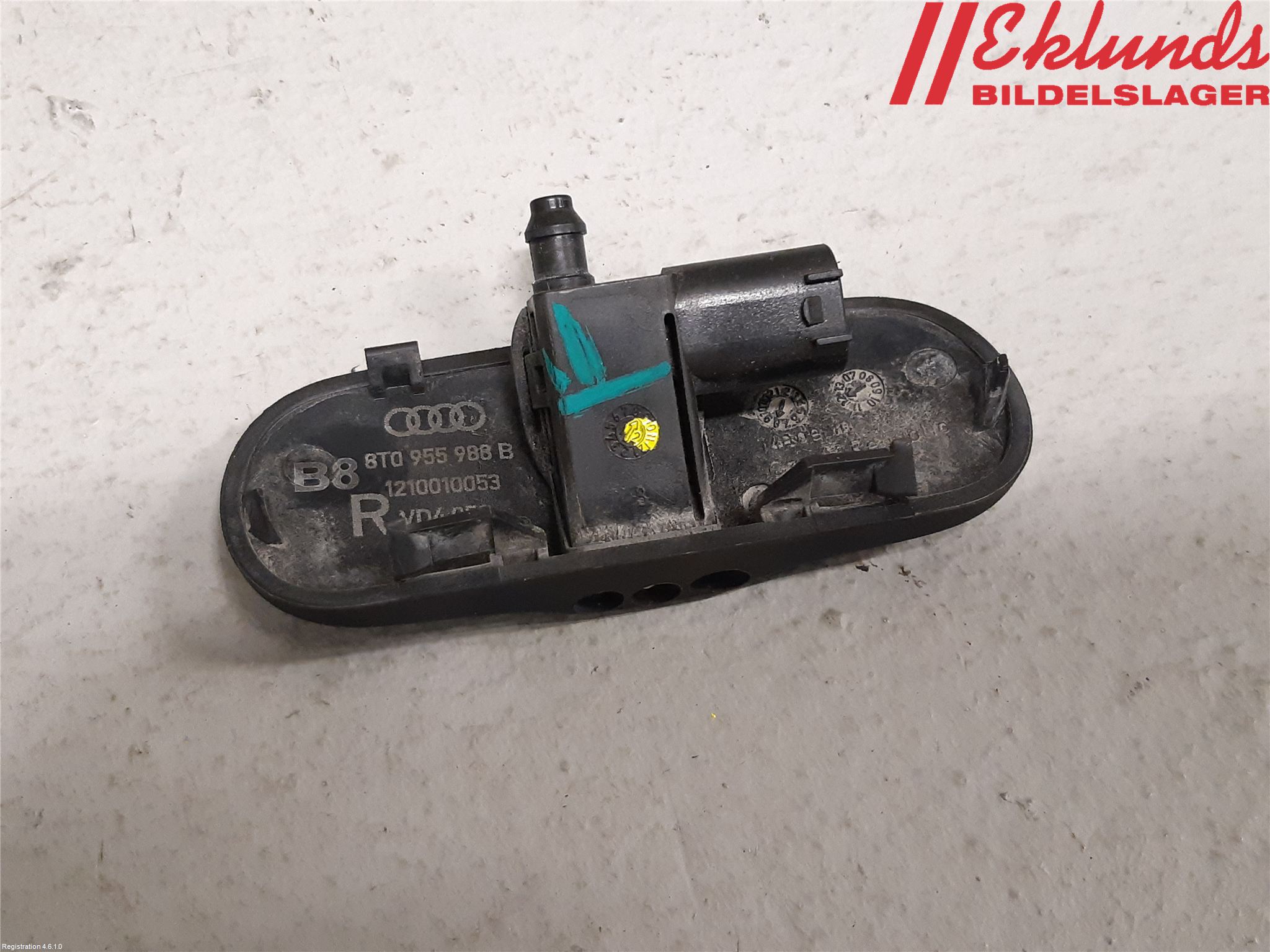 Audi A4 ALLROAD 09-16 Spolarmunstycke Rutor