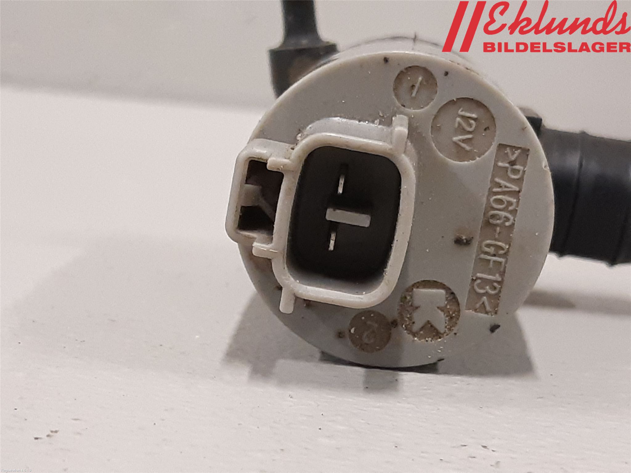 Toyota AVENSIS 09-15 Spolarpump Baklucka