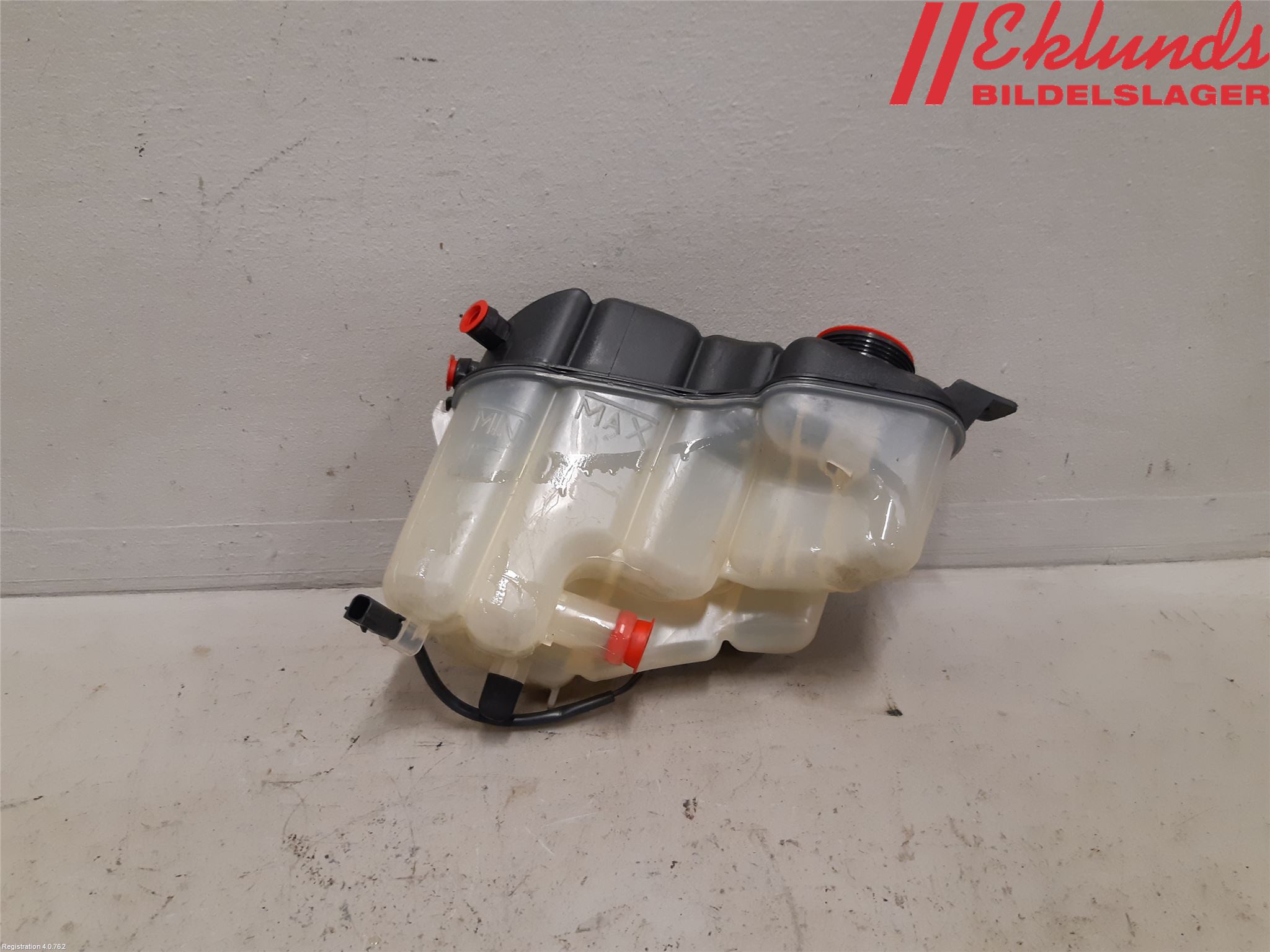 Volvo V70 08-13 Expansionstank